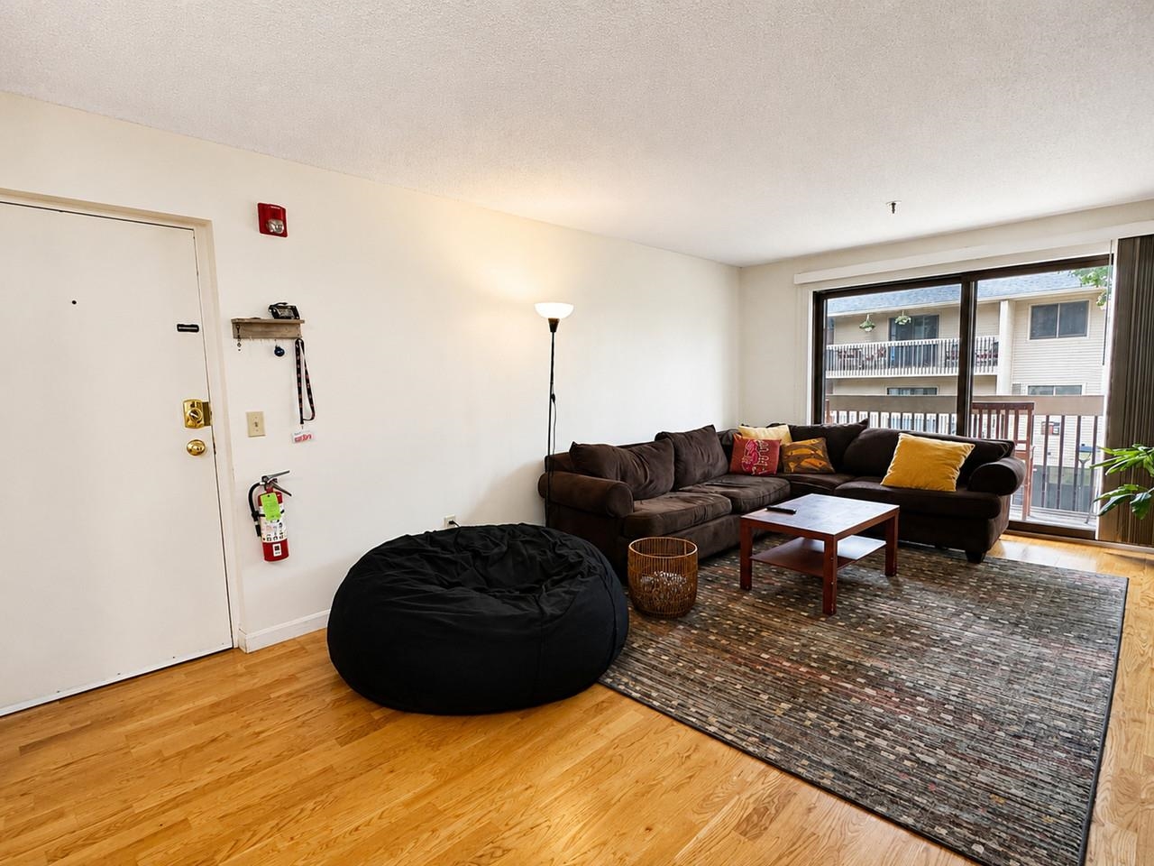 47 South Williams Street Property Photo 2