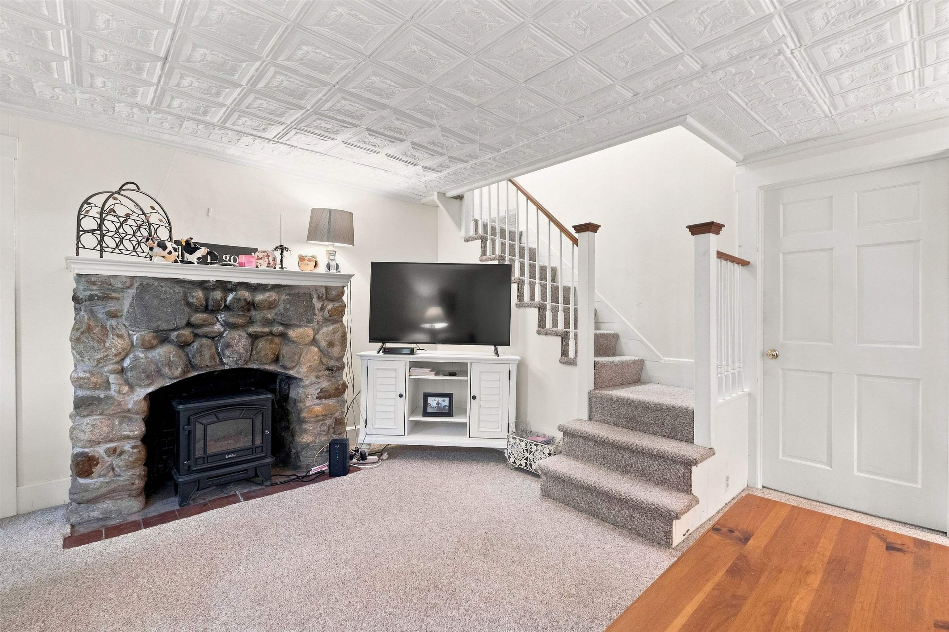 32 Hill Road Property Photo 38