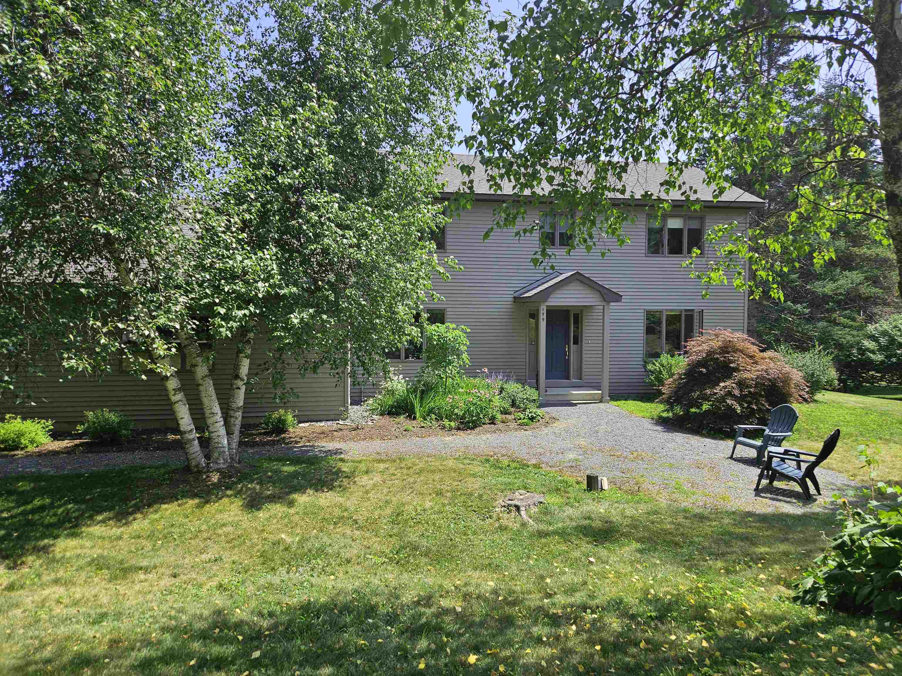 179 Hillwinds North Property Photo 2