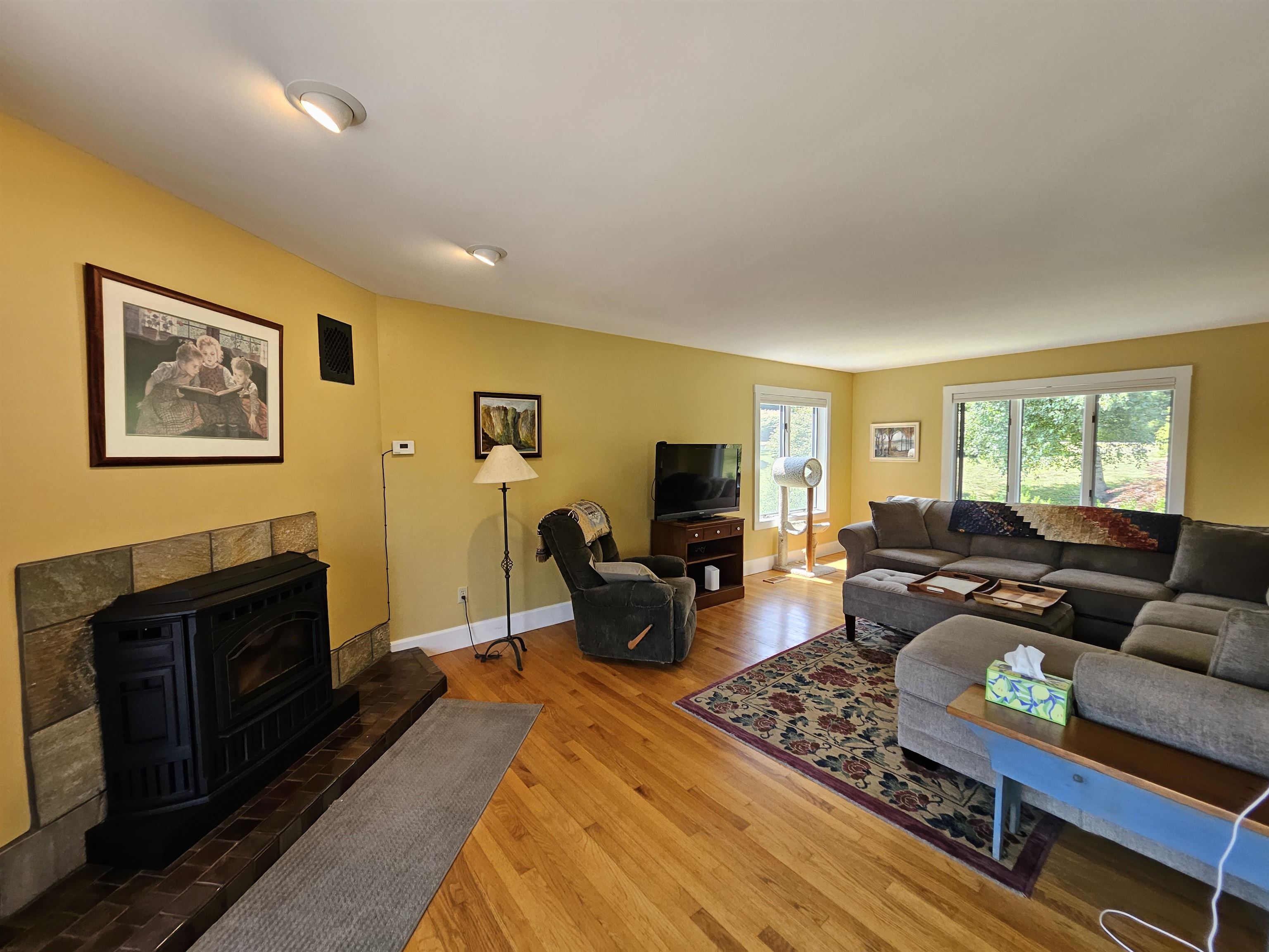 179 Hillwinds North Property Photo 16