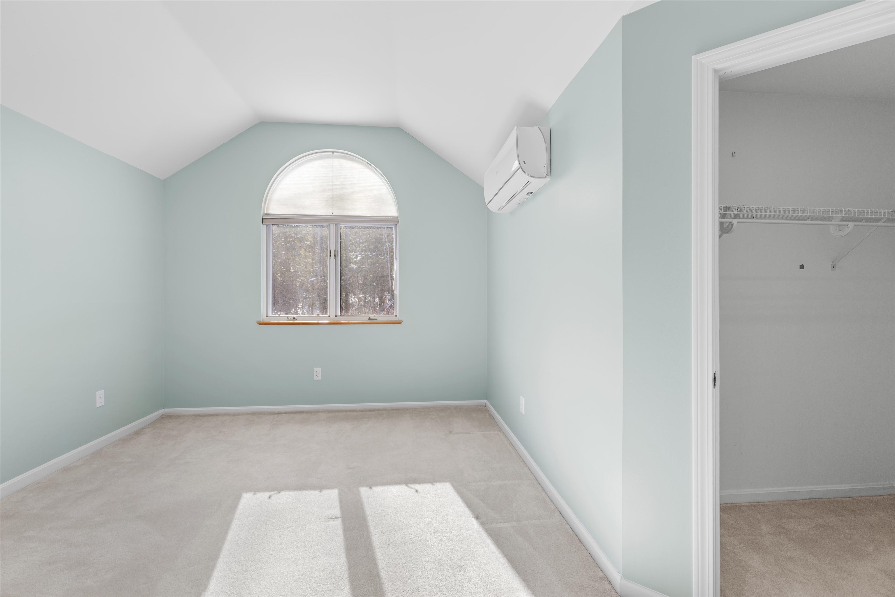 14 Sterling Springs Drive Property Photo 39
