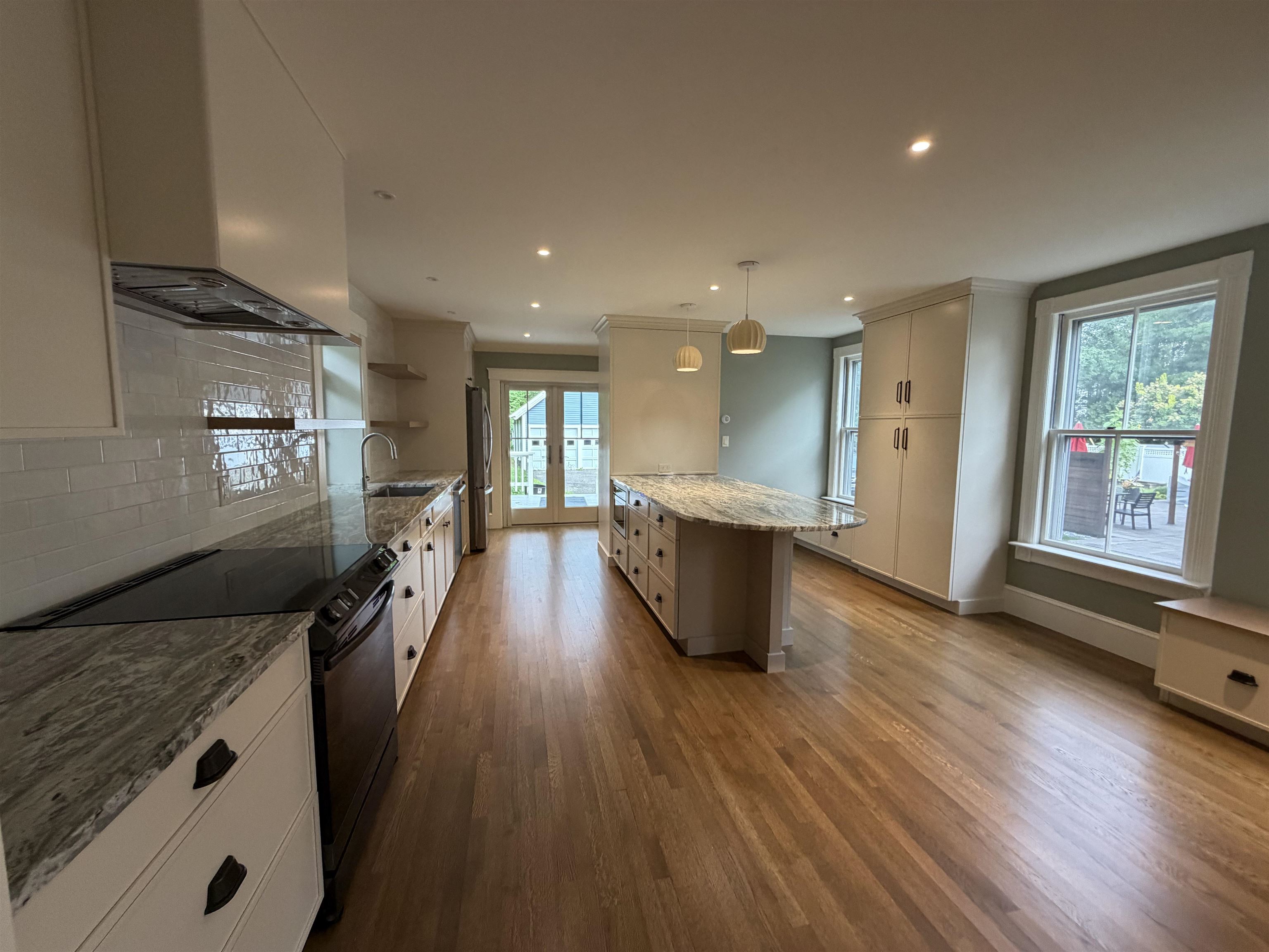 15 Gill Street Property Photo 9