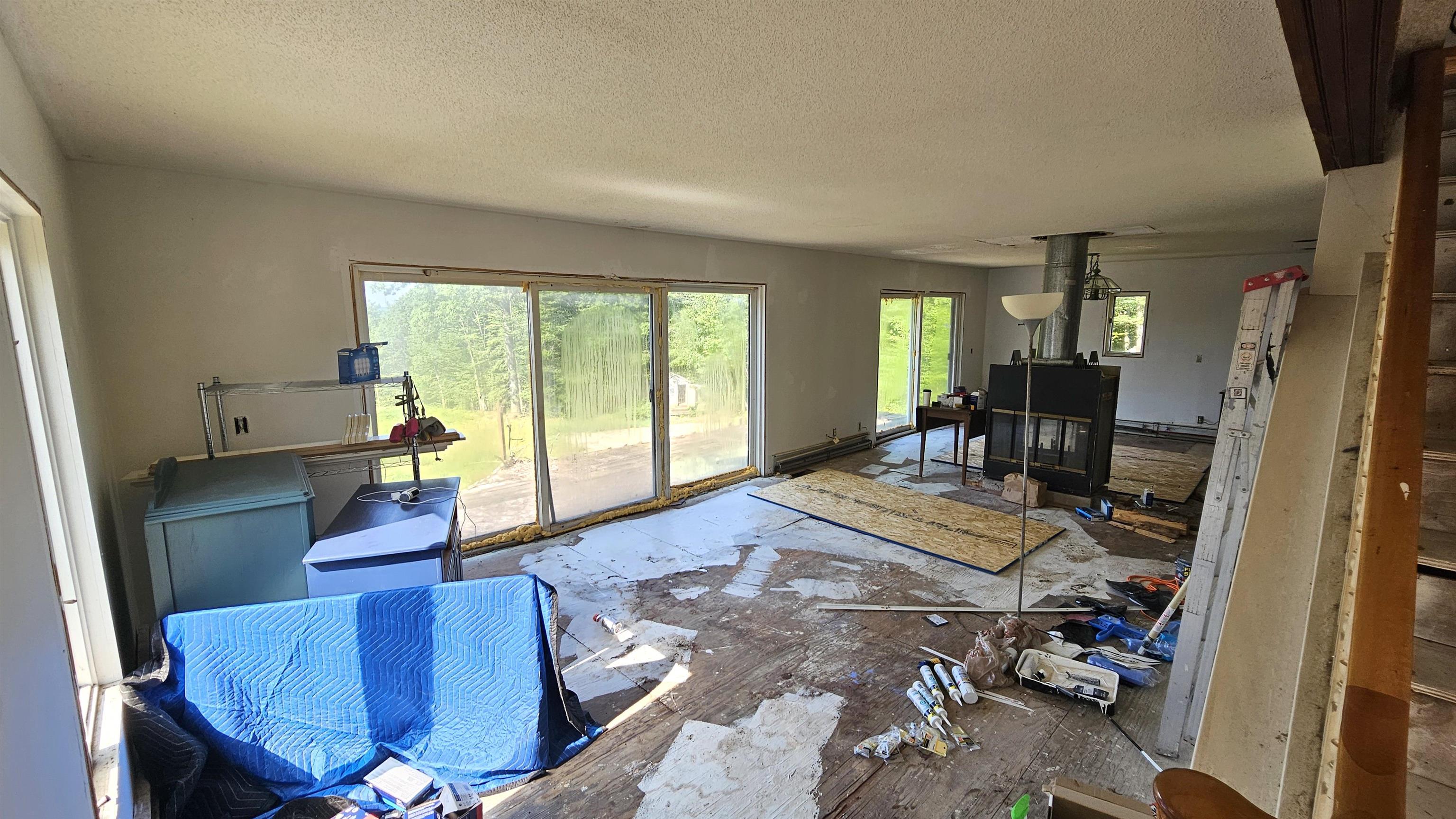 29 Mollie Road Property Photo 10