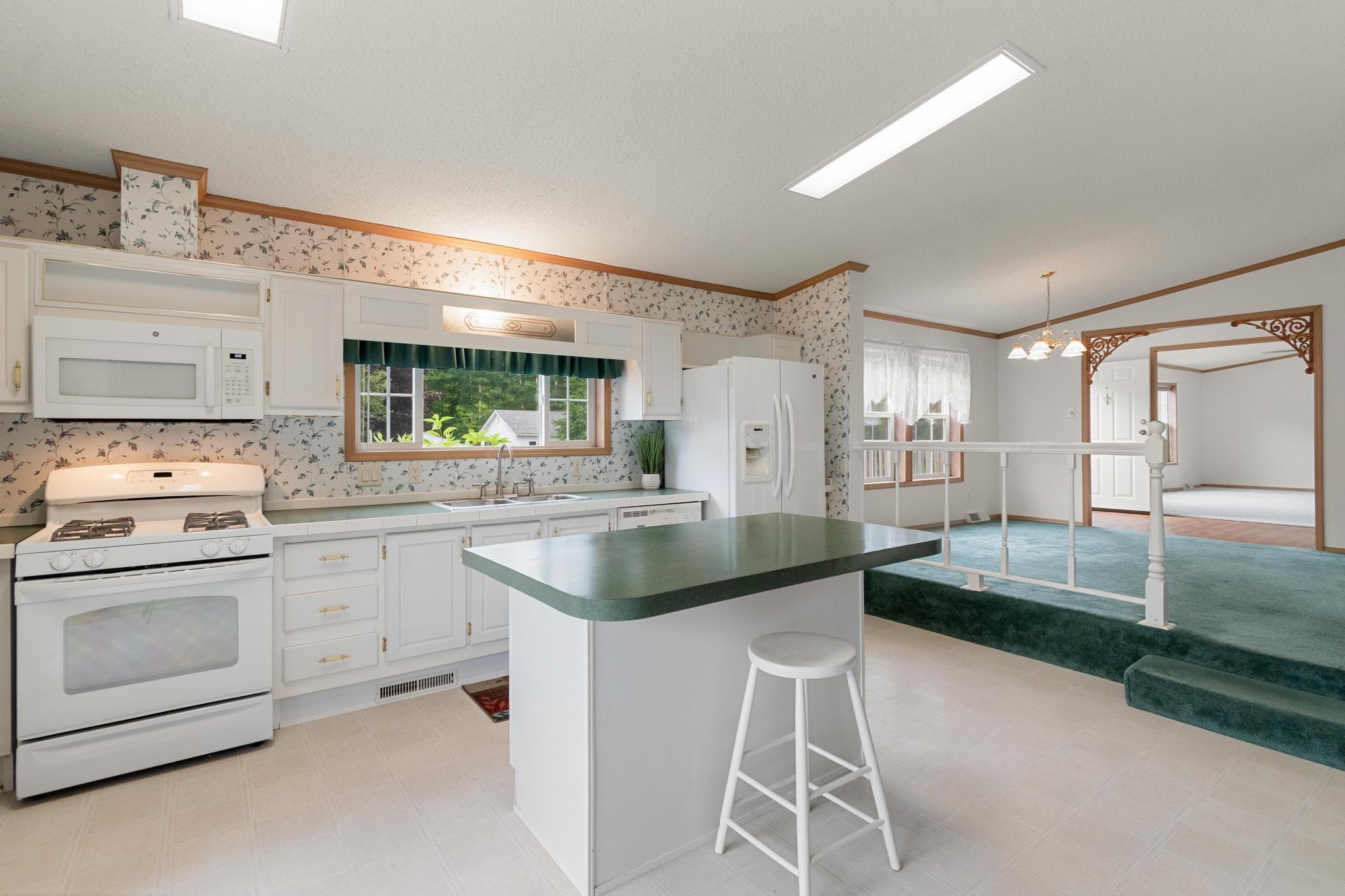 611 Meadowbend Road Property Photo 10