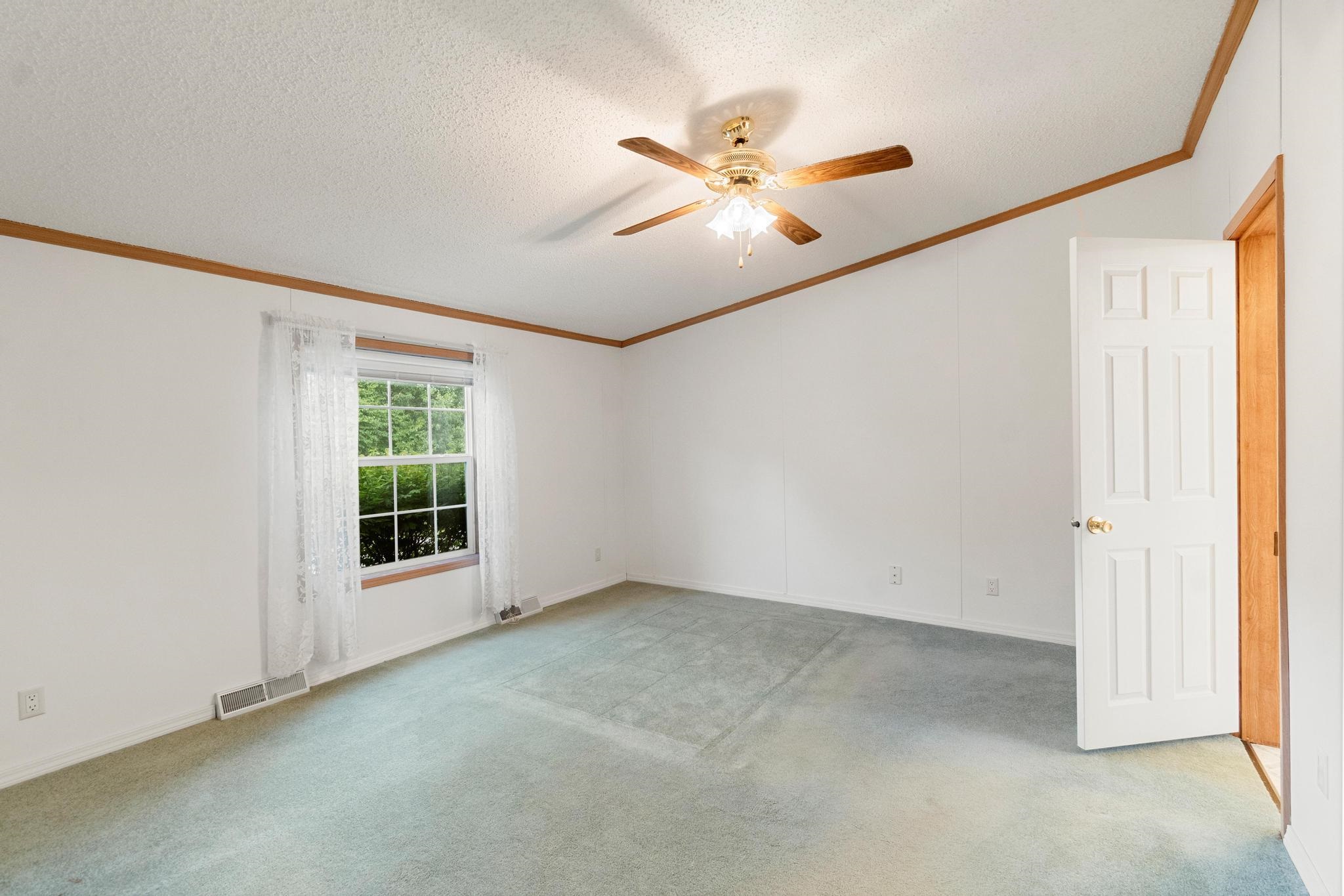 611 Meadowbend Road Property Photo 26