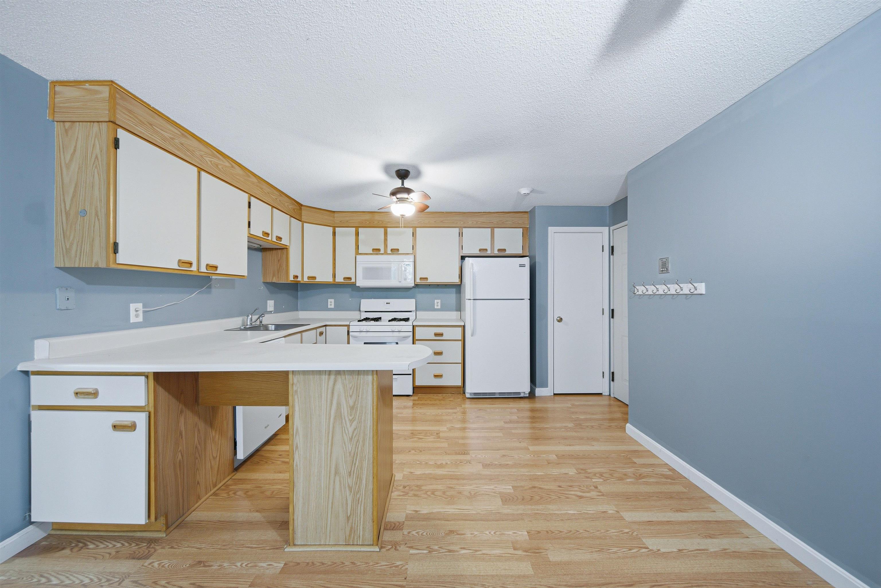 5 Knights Bridge Drive Property Photo 5