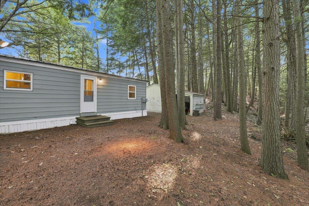 64 Evergreen Lane Property Photo 9