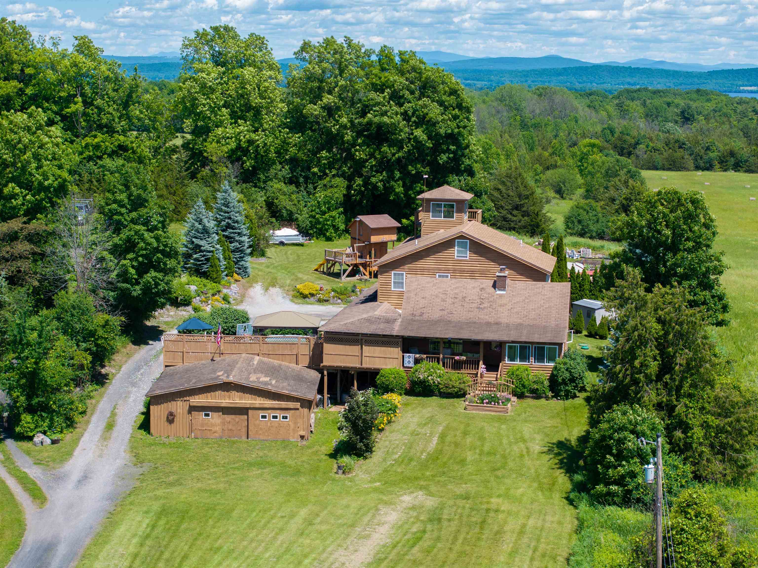 28 Us Route 2 Property Photo 2