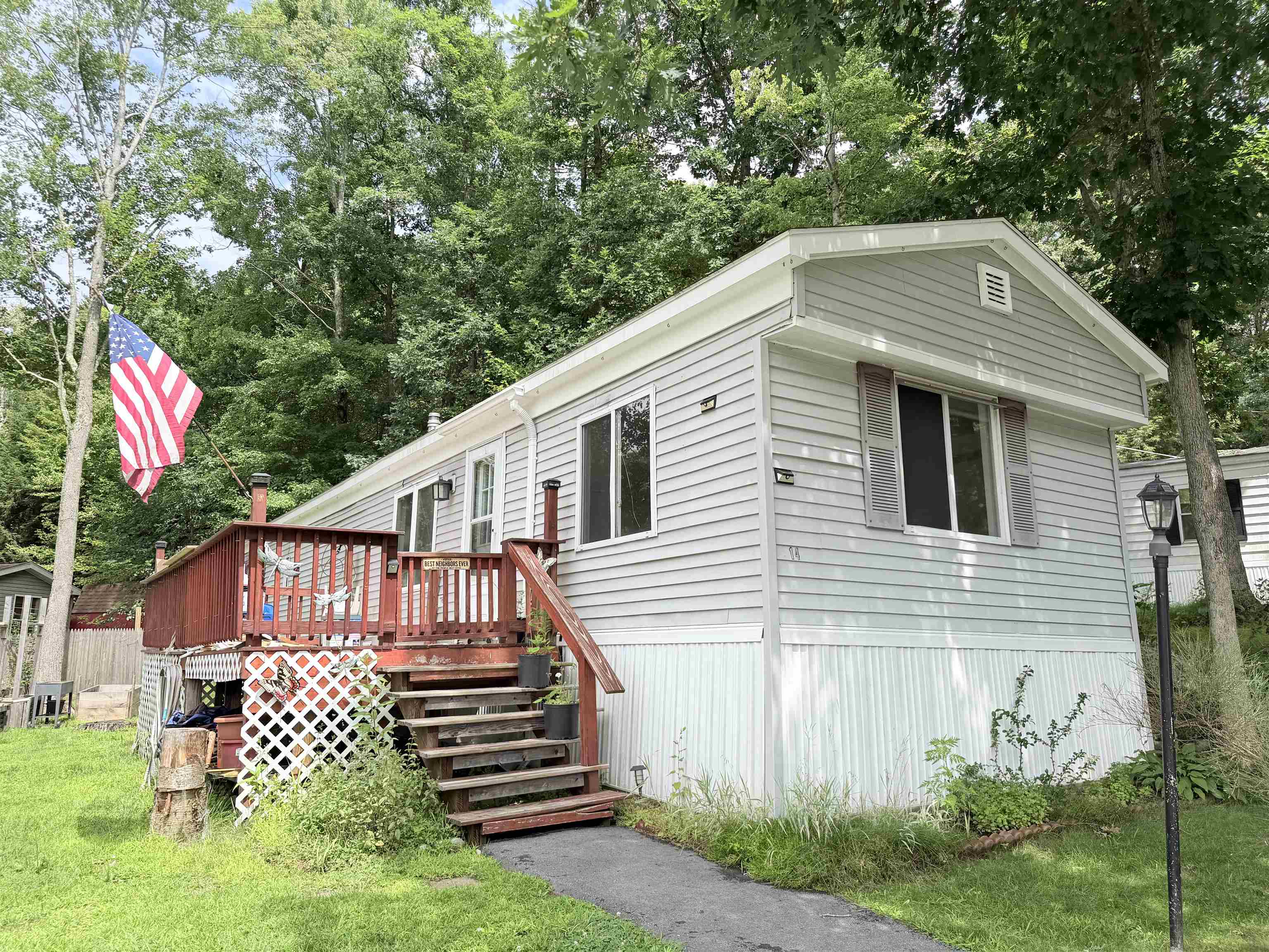 14 Monroe Avenue Property Photo 2