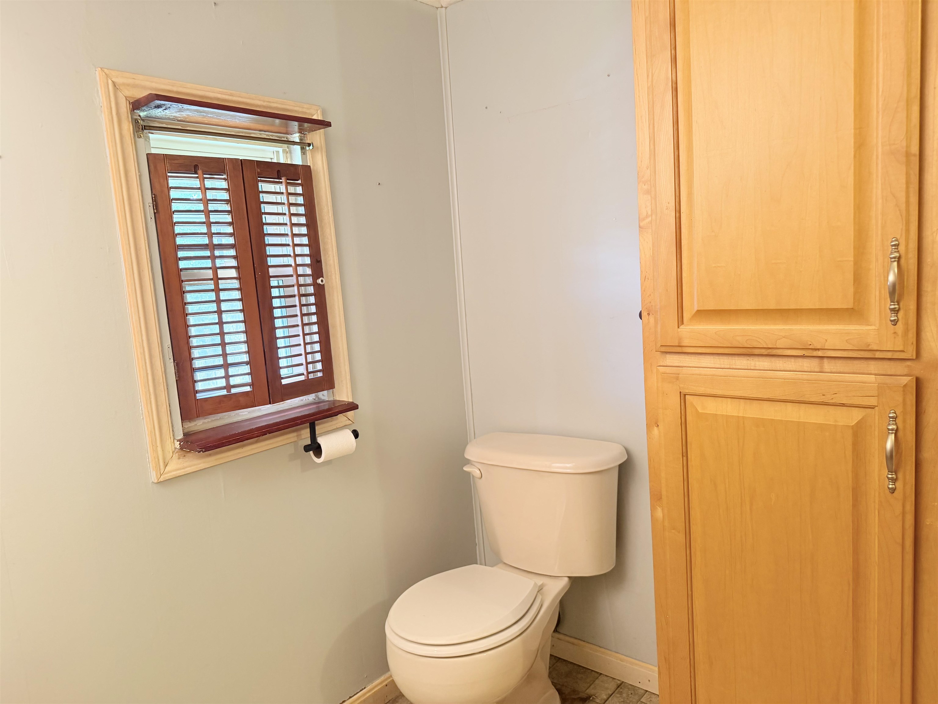 14 Monroe Avenue Property Photo 13