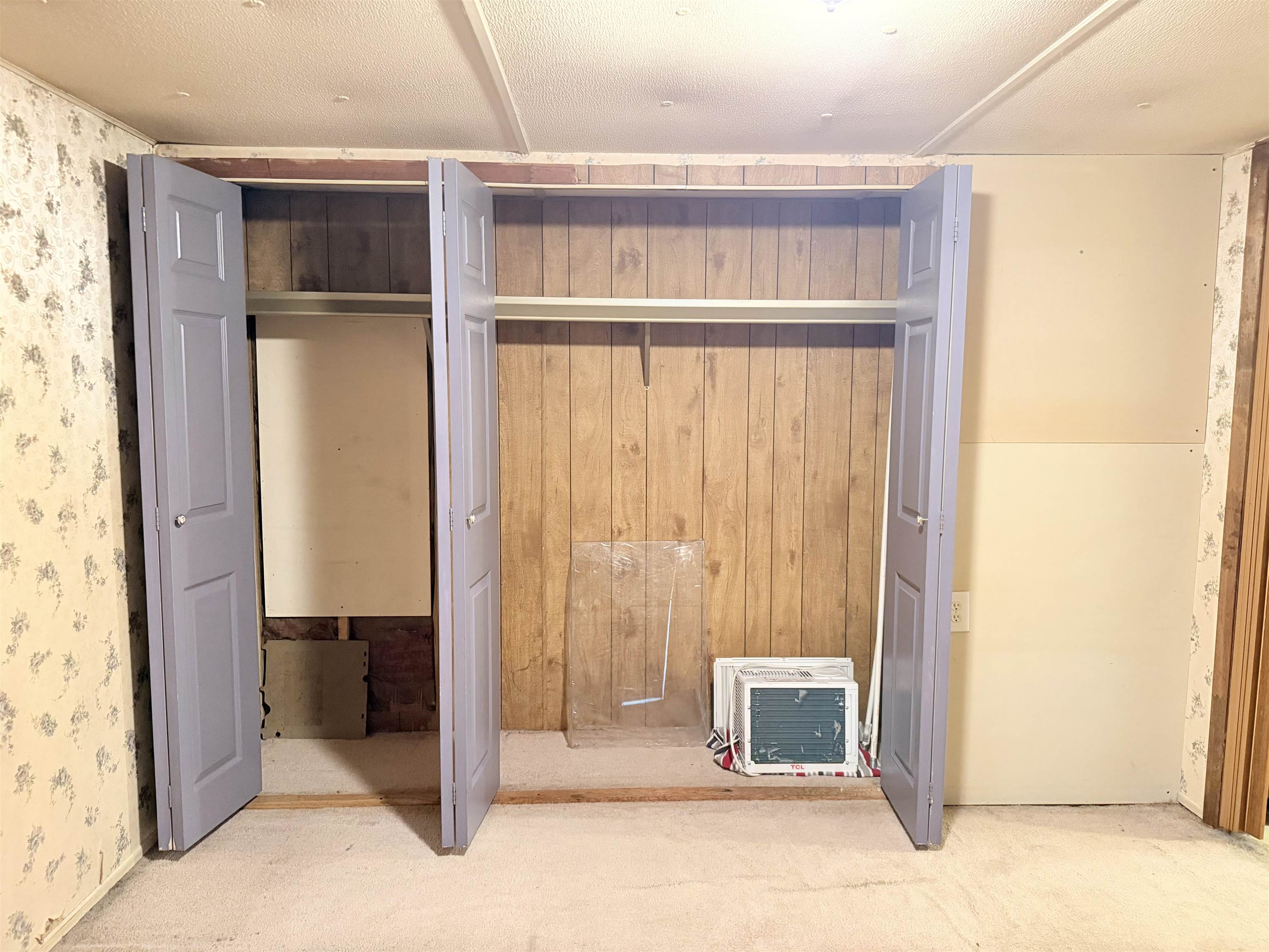 14 Monroe Avenue Property Photo 17