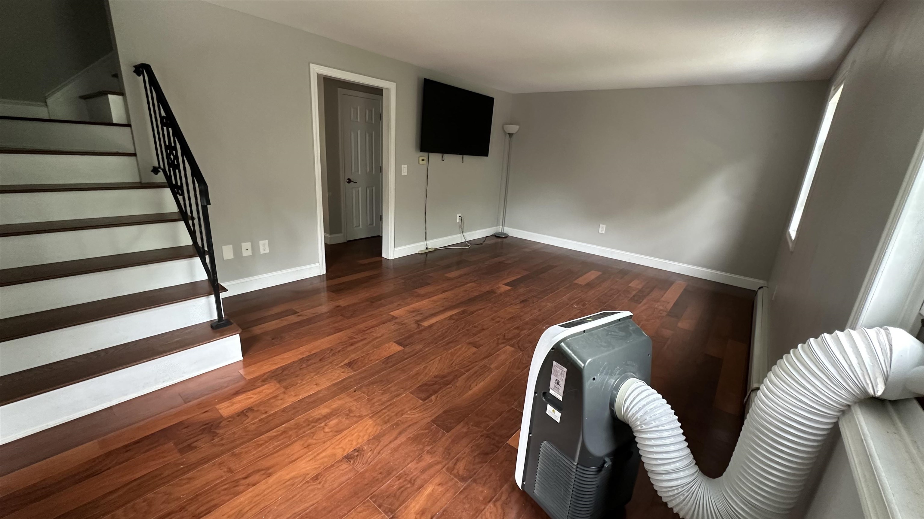 160a North Shore Road Property Photo 12