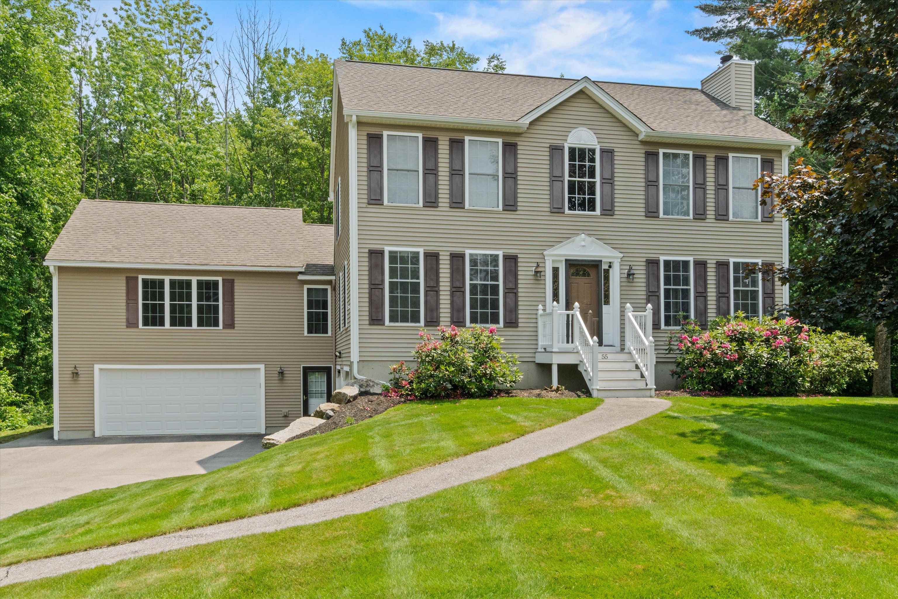 55 Autumn Run Property Photo 3