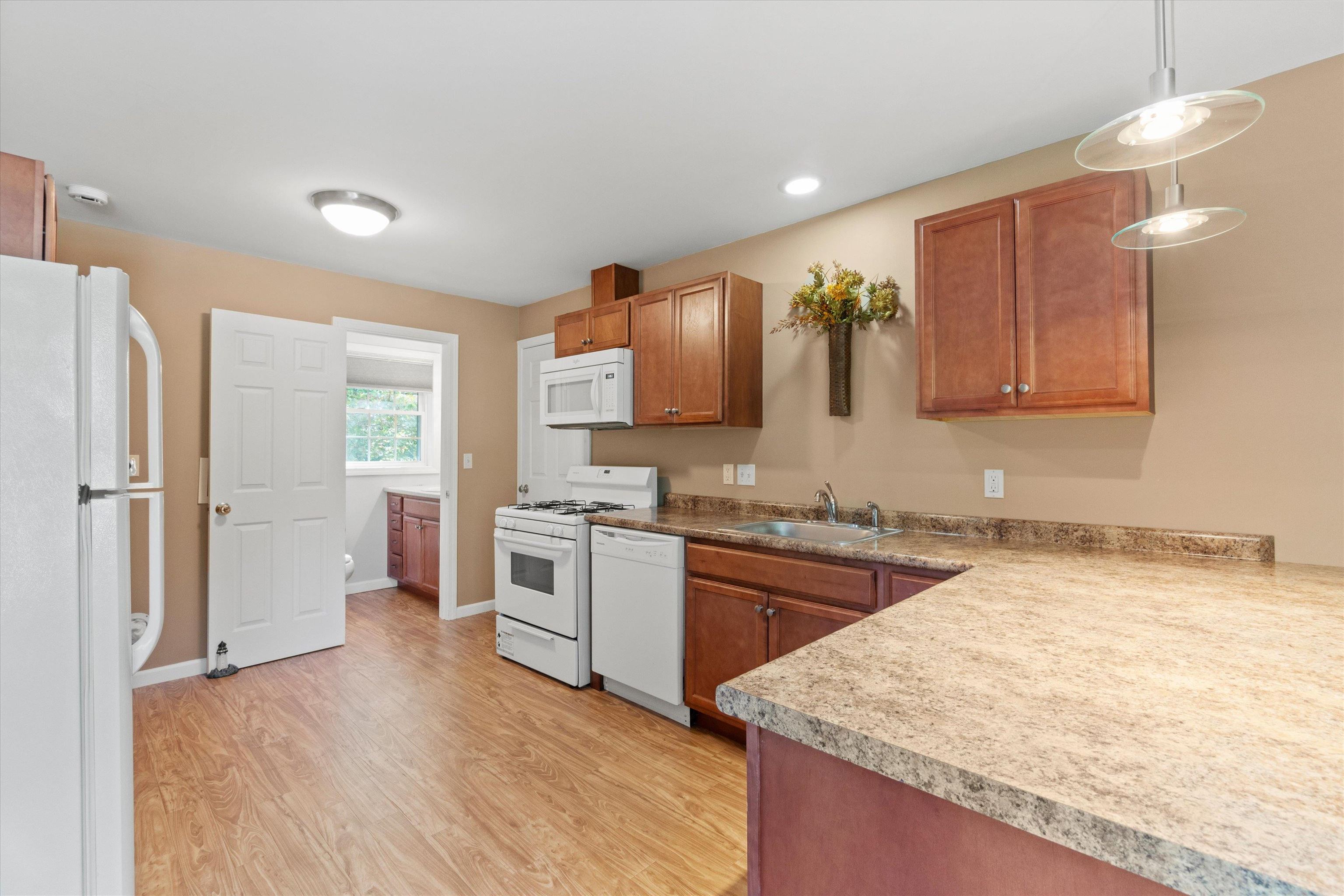 55 Autumn Run Property Photo 34