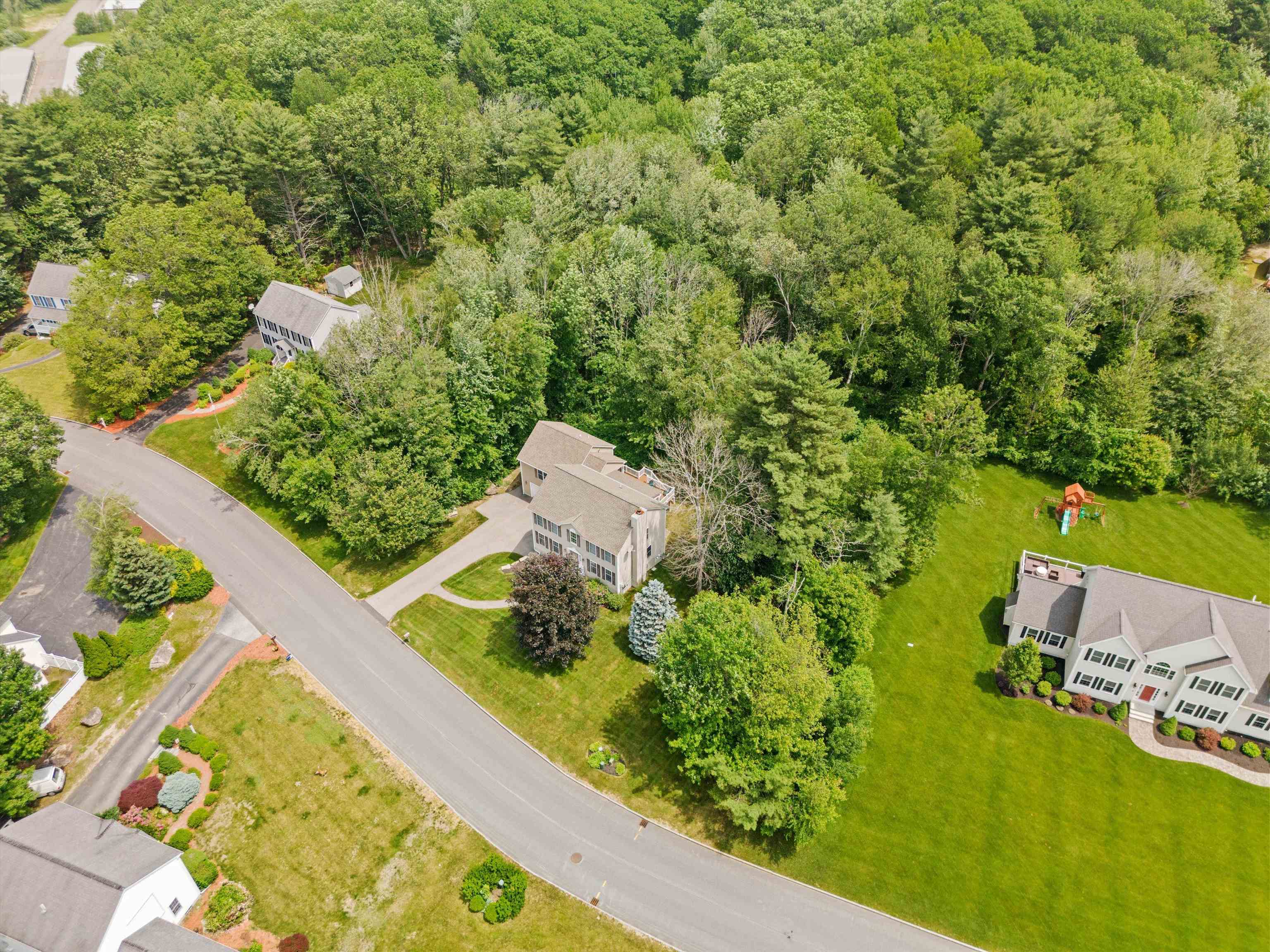 55 Autumn Run Property Photo 54