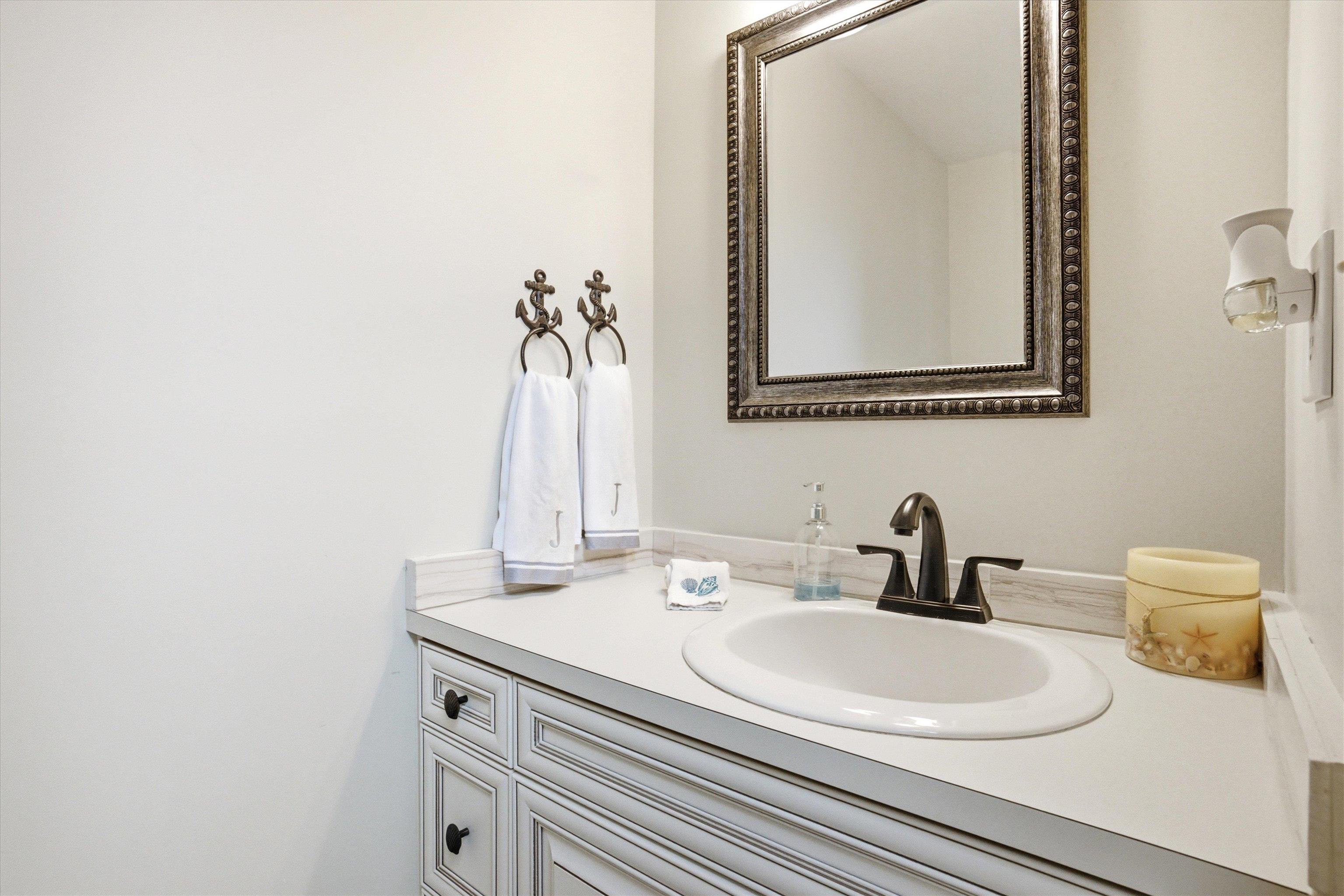 9 Pondview Drive Property Photo 17