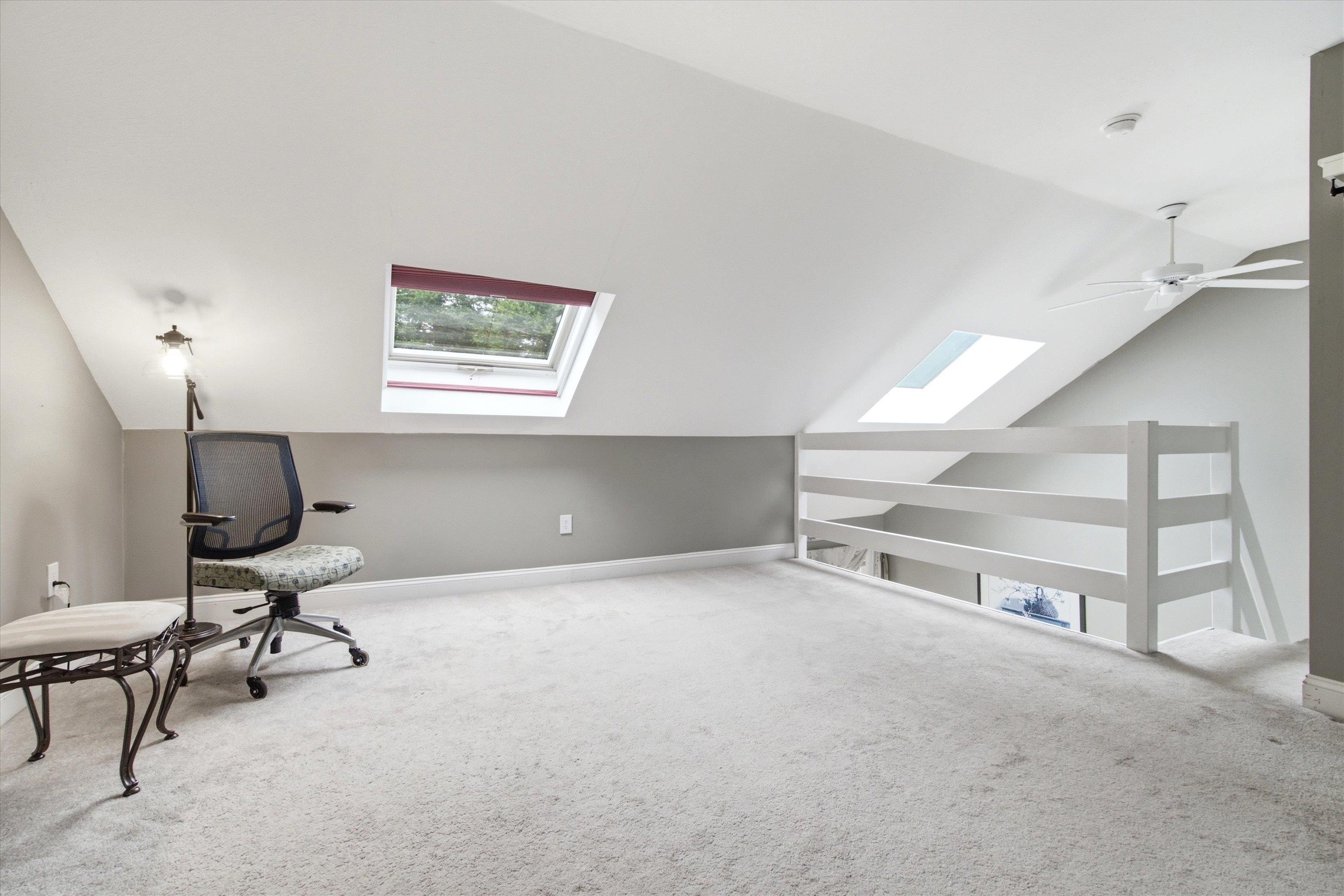 9 Pondview Drive Property Photo 29