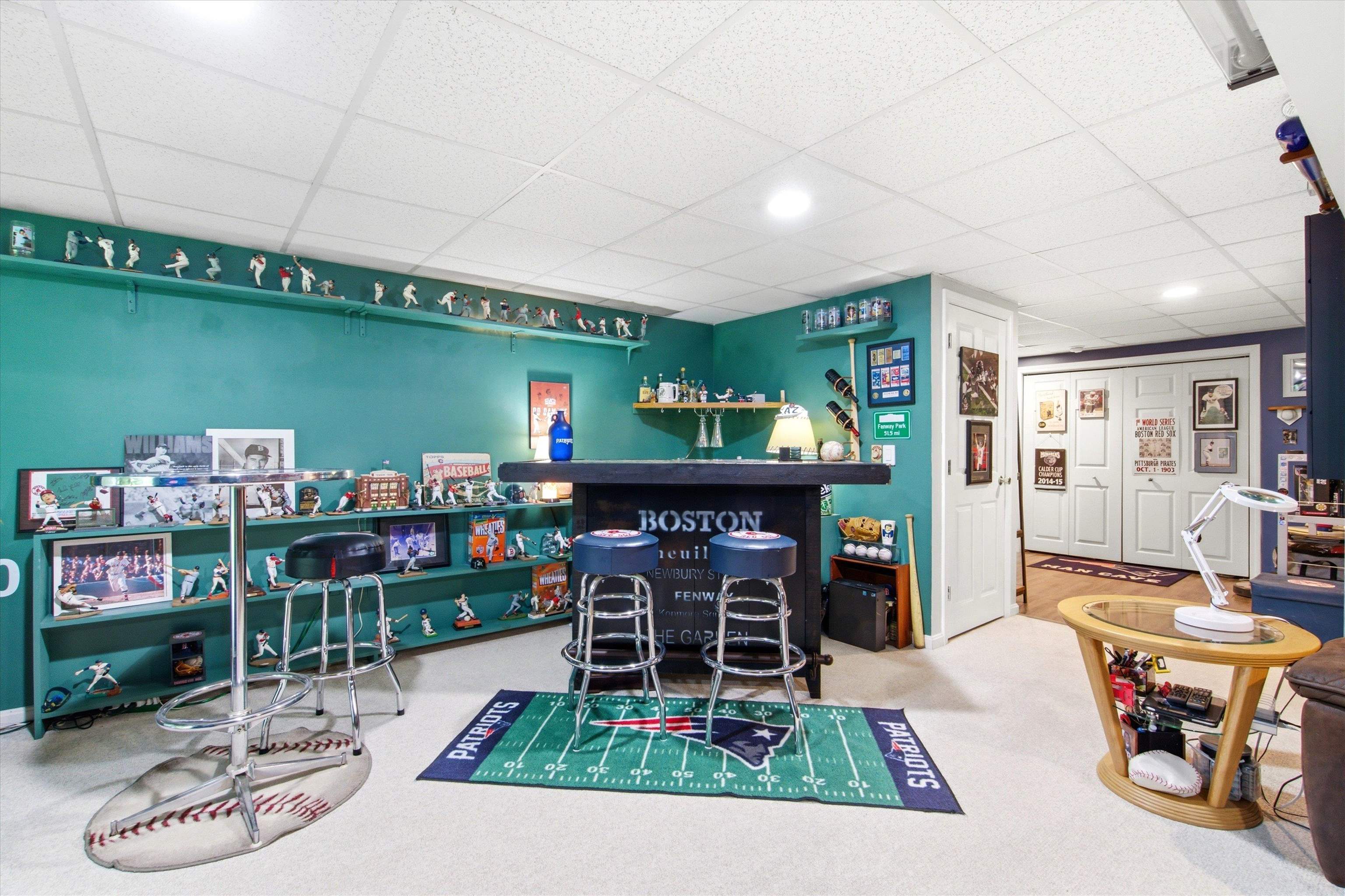 9 Pondview Drive Property Photo 35