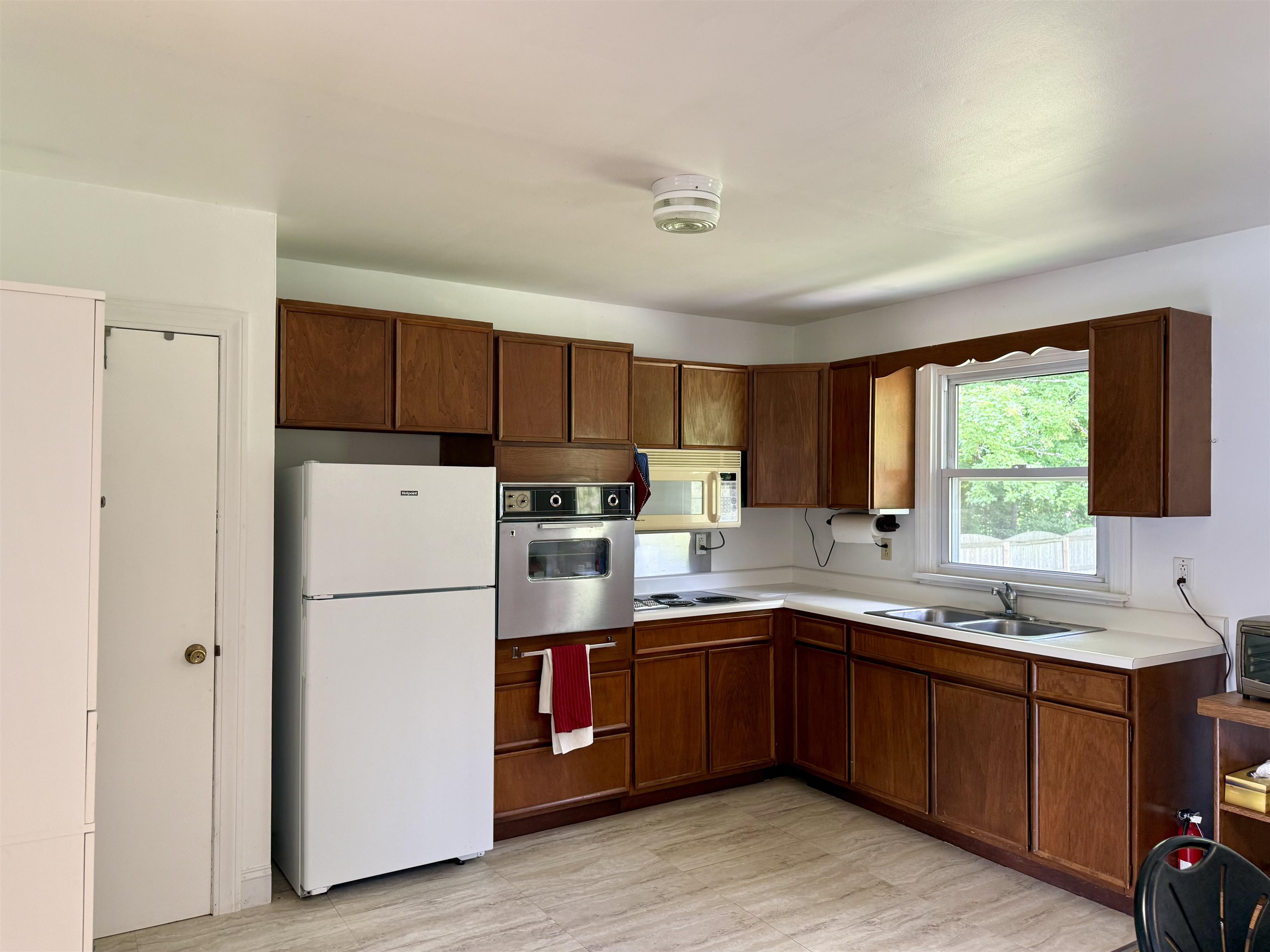 136 Westford Road Property Photo 25