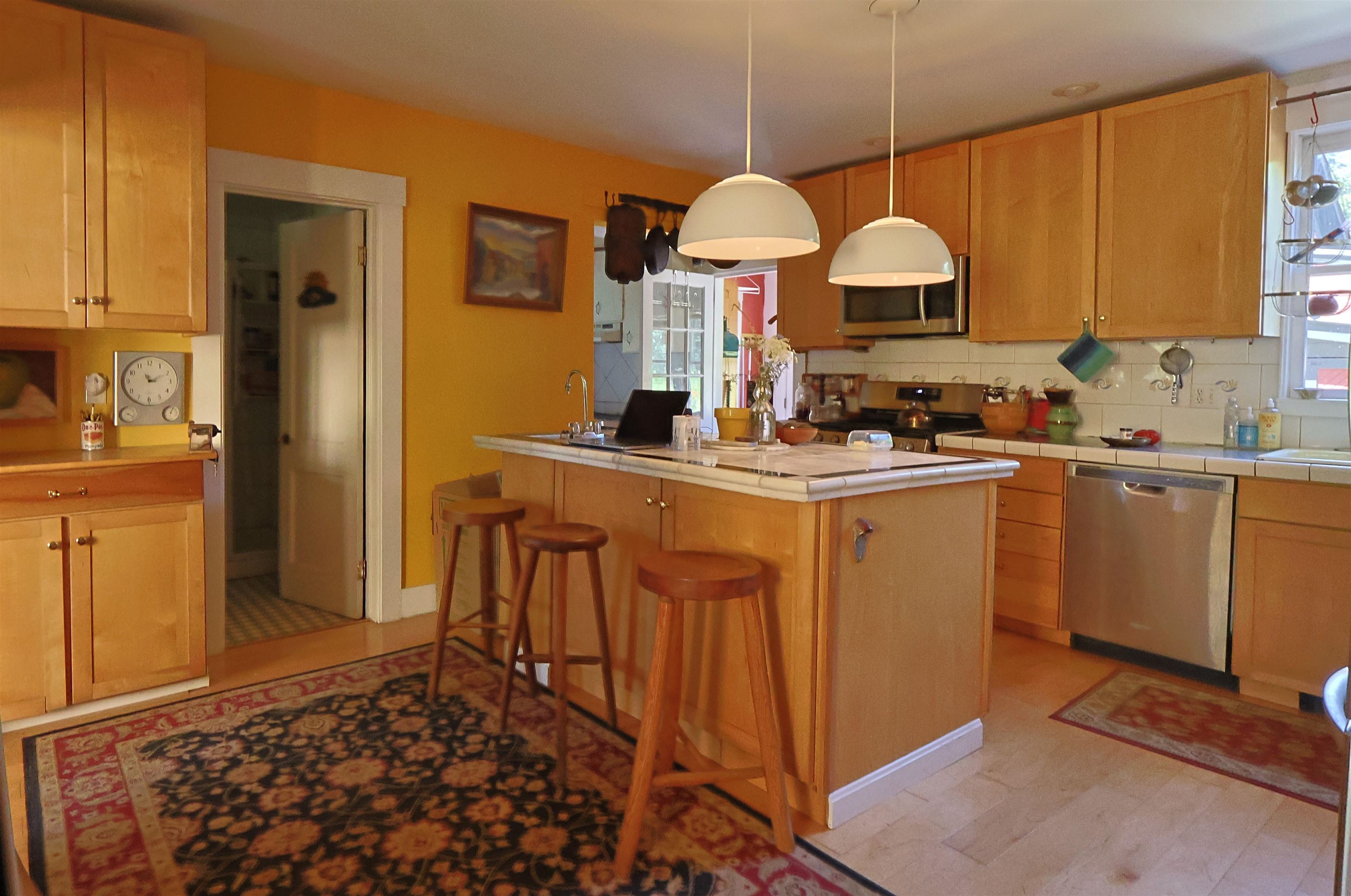 669 Us Route 5 Property Photo 16