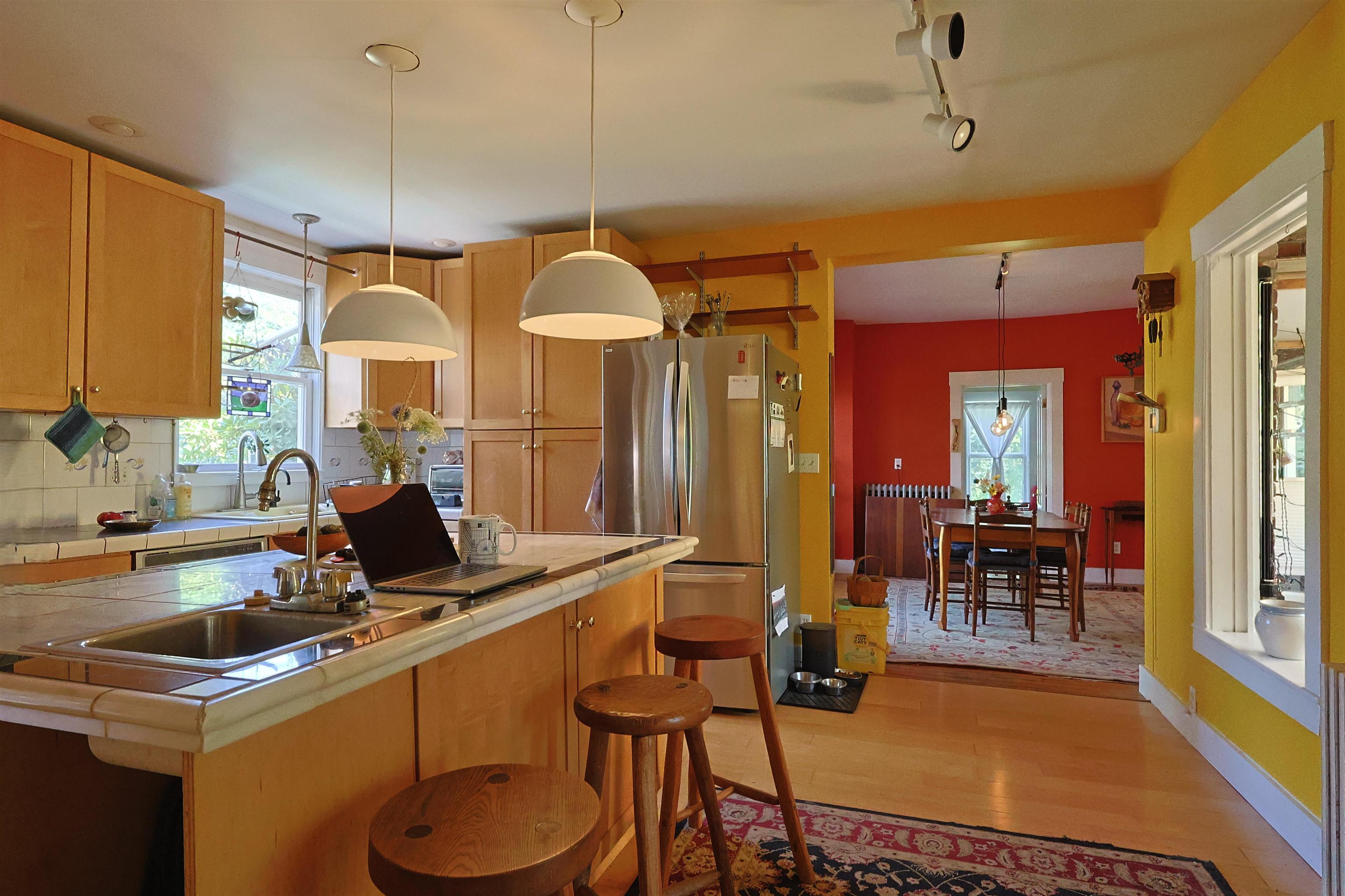 669 Us Route 5 Property Photo 17
