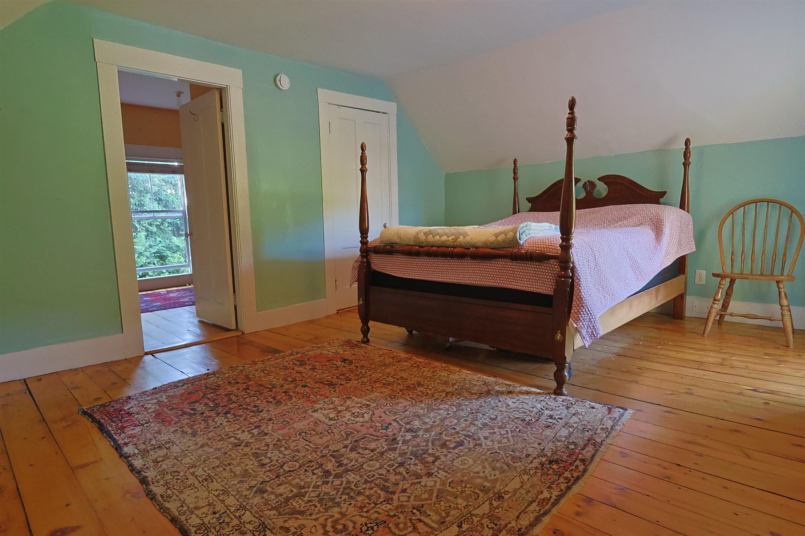 669 Us Route 5 Property Photo 28