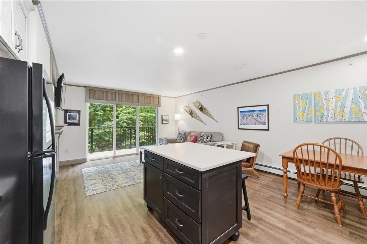 251 Mountainside Drive Property Photo 3