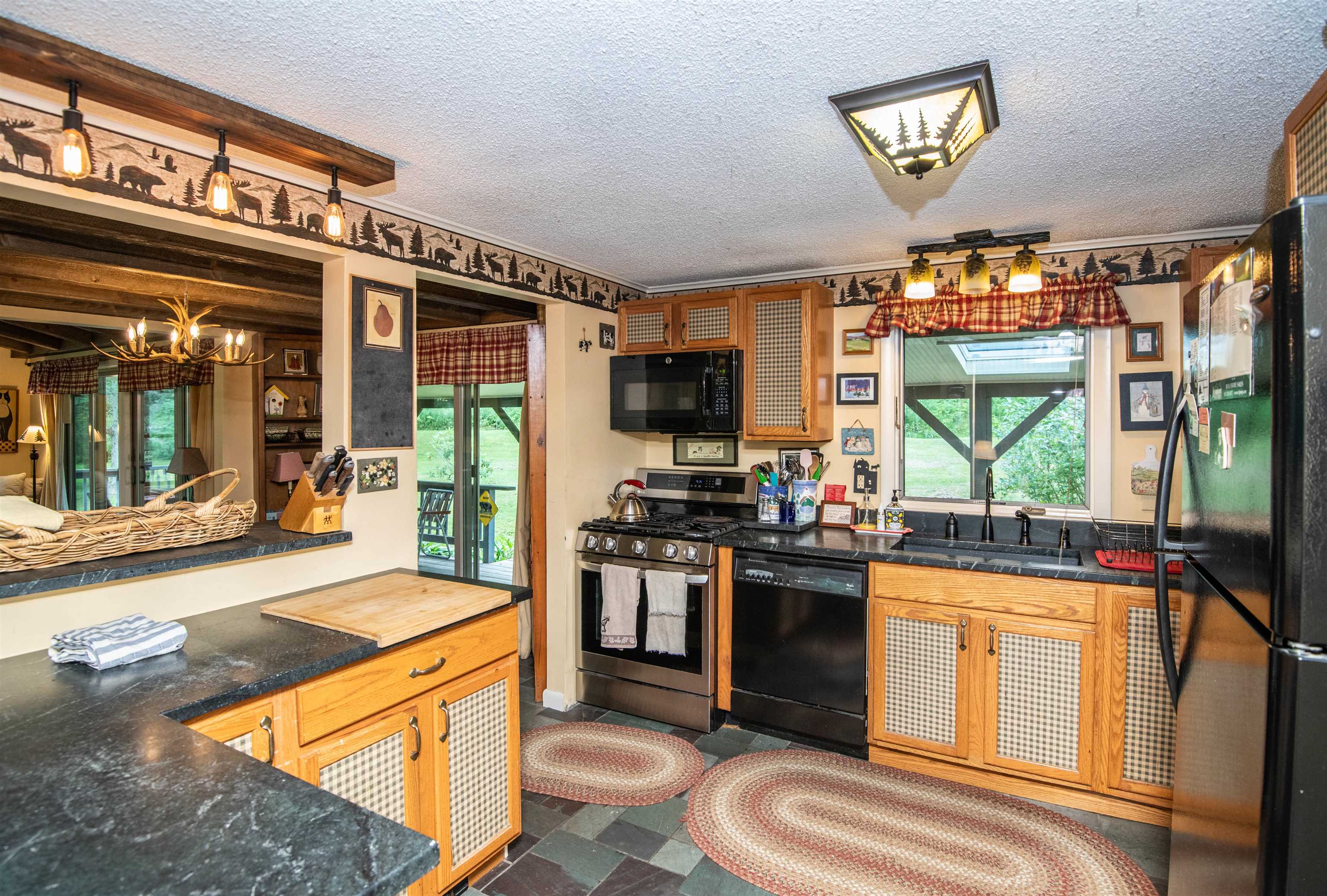 1545 East Hill Road Property Photo 13