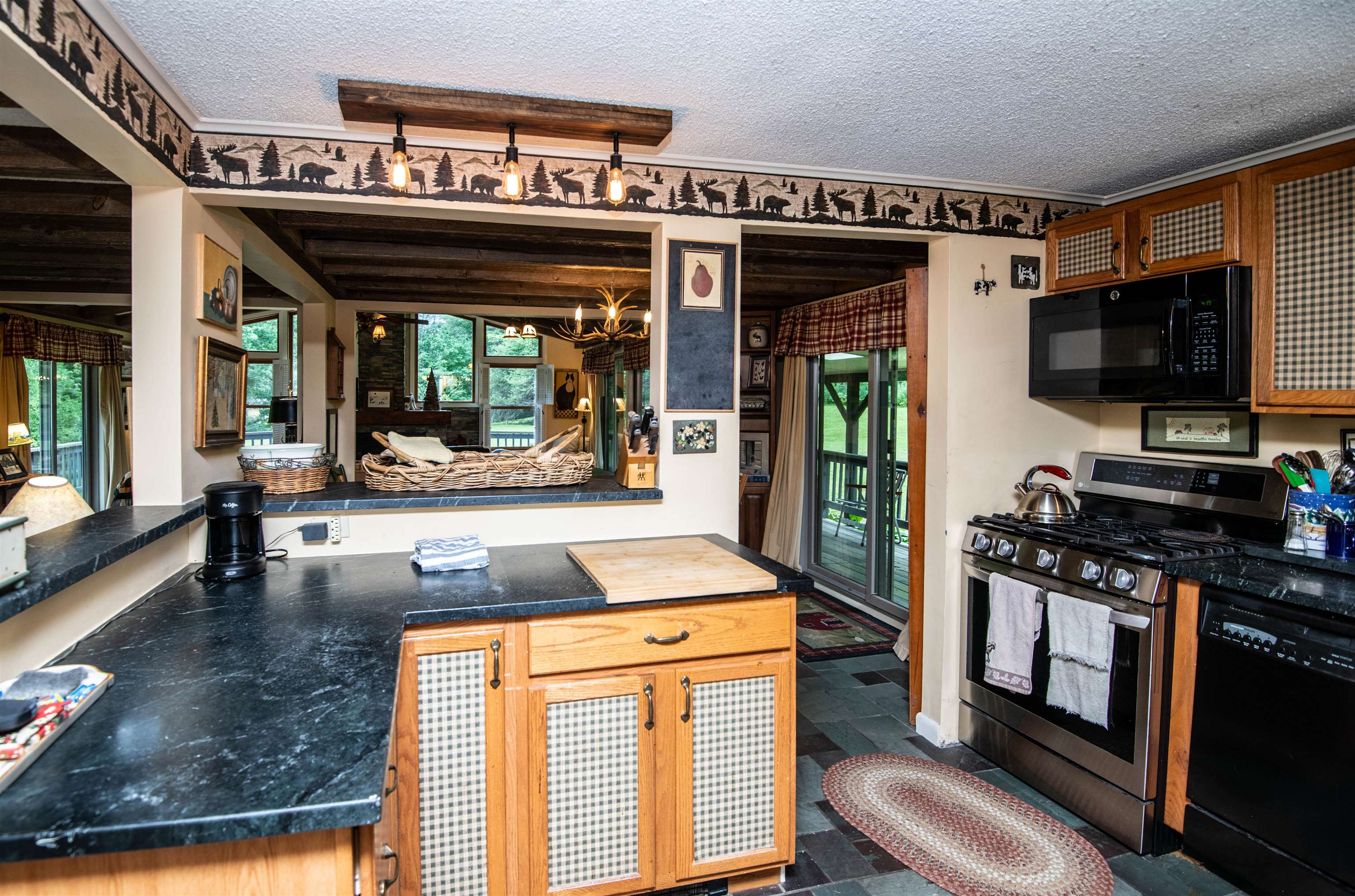 1545 East Hill Road Property Photo 15