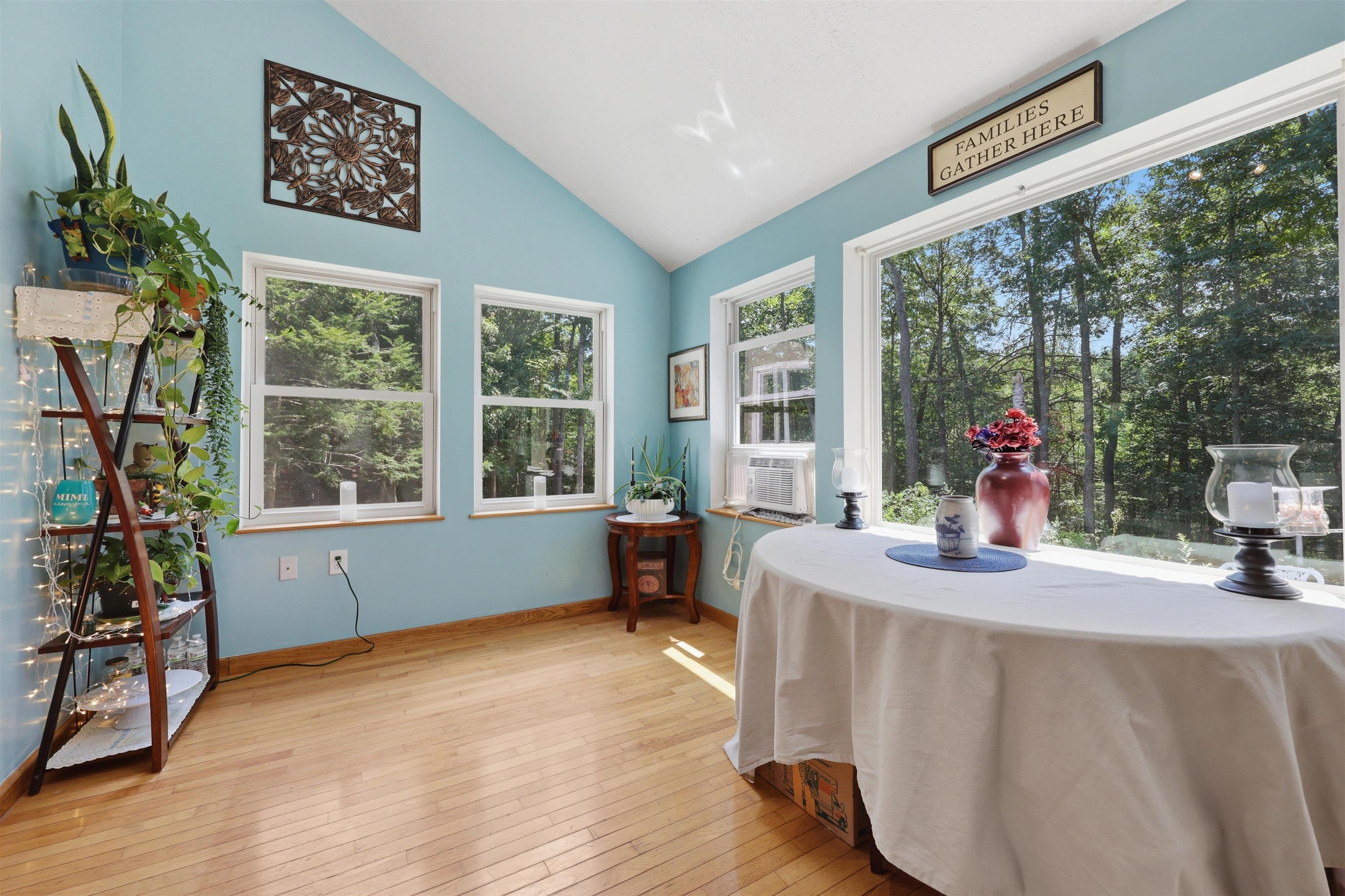 10 Evergreen Drive Property Photo 15