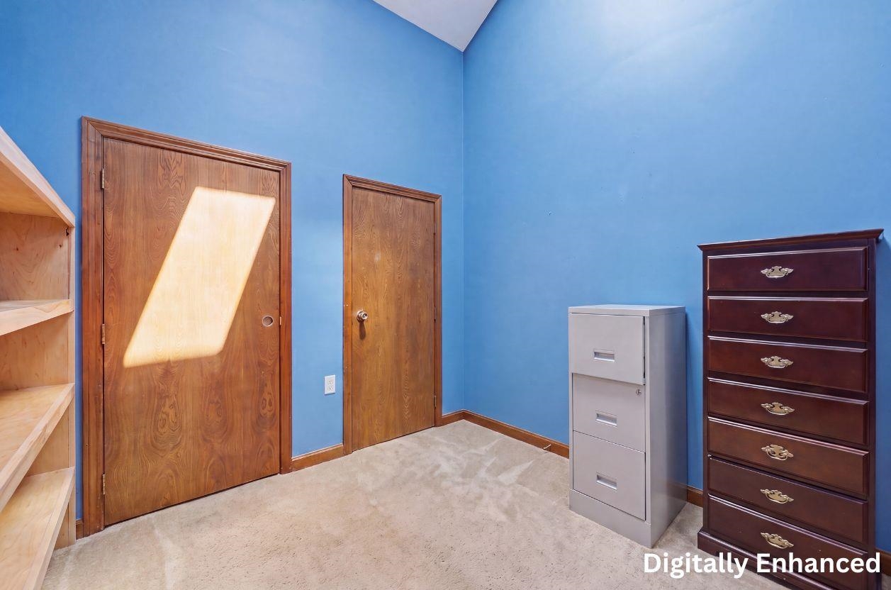 10 Evergreen Drive Property Photo 17