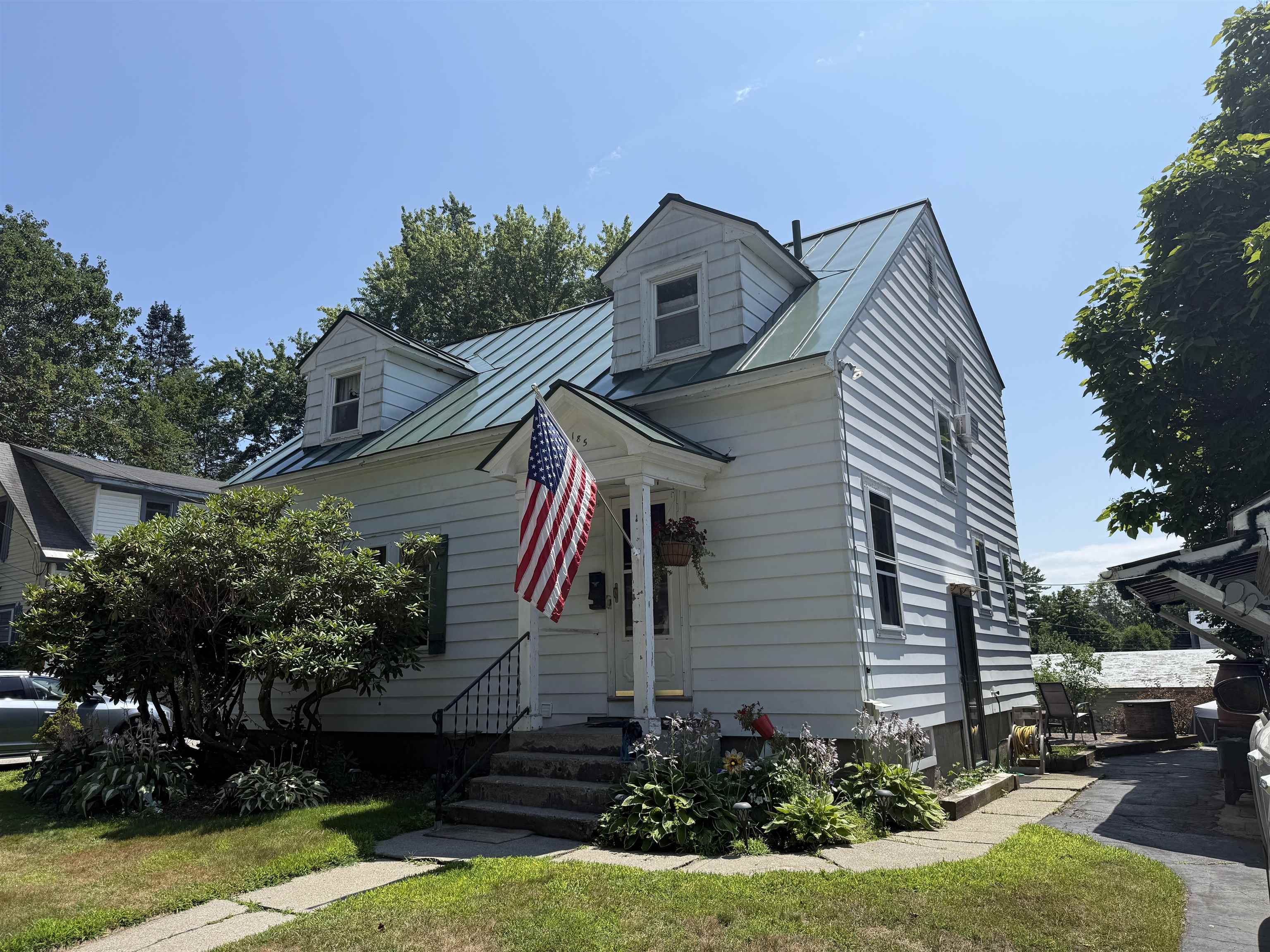 185 Wall Street Property Photo 2