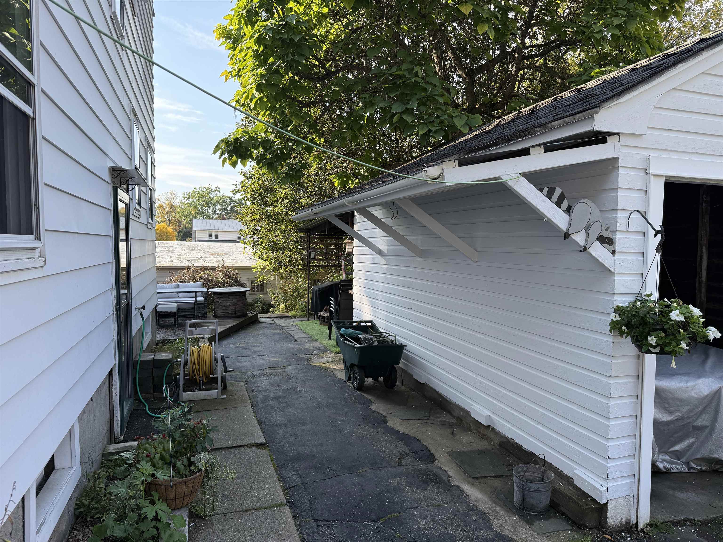 185 Wall Street Property Photo 5