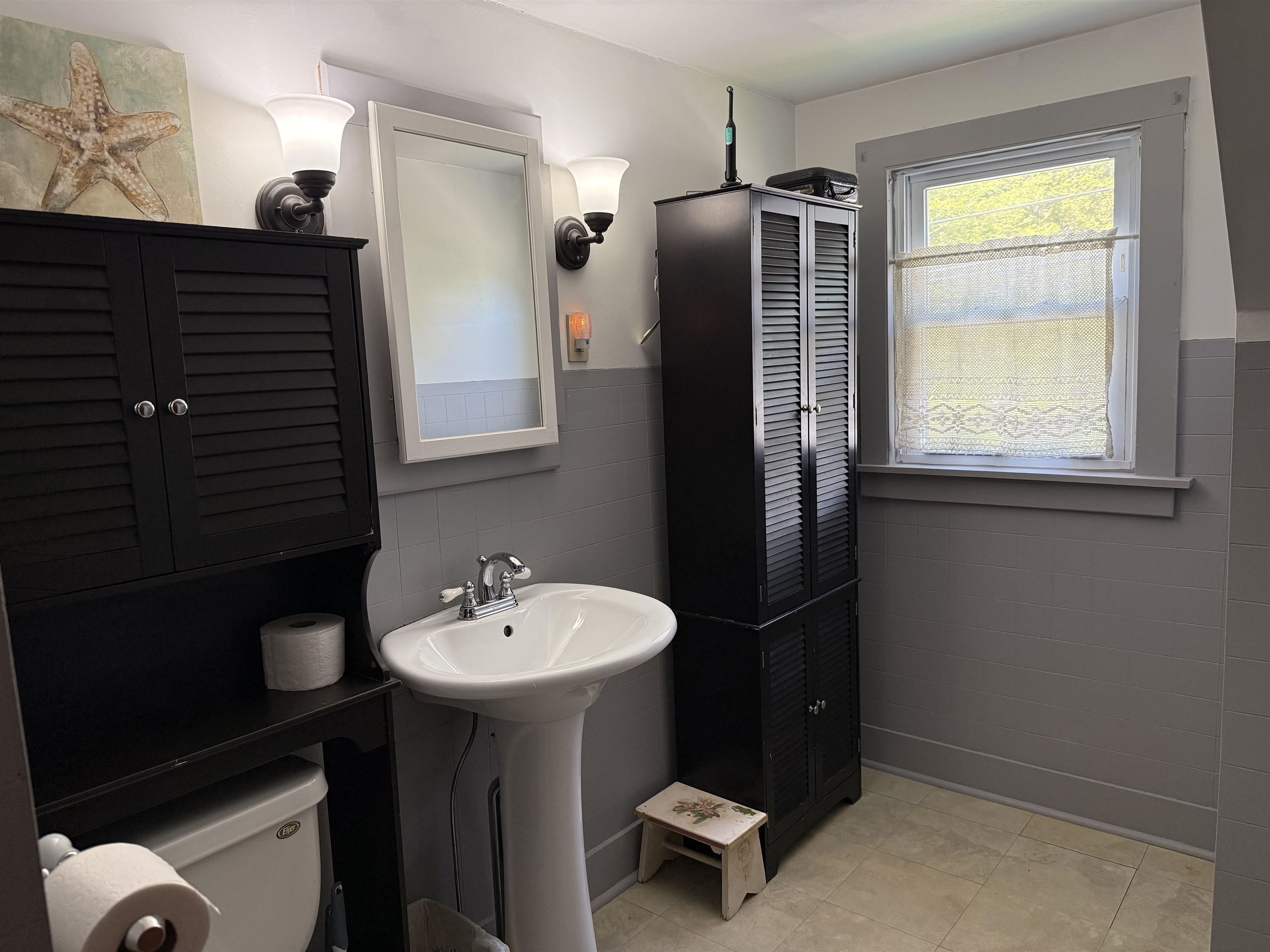 185 Wall Street Property Photo 36