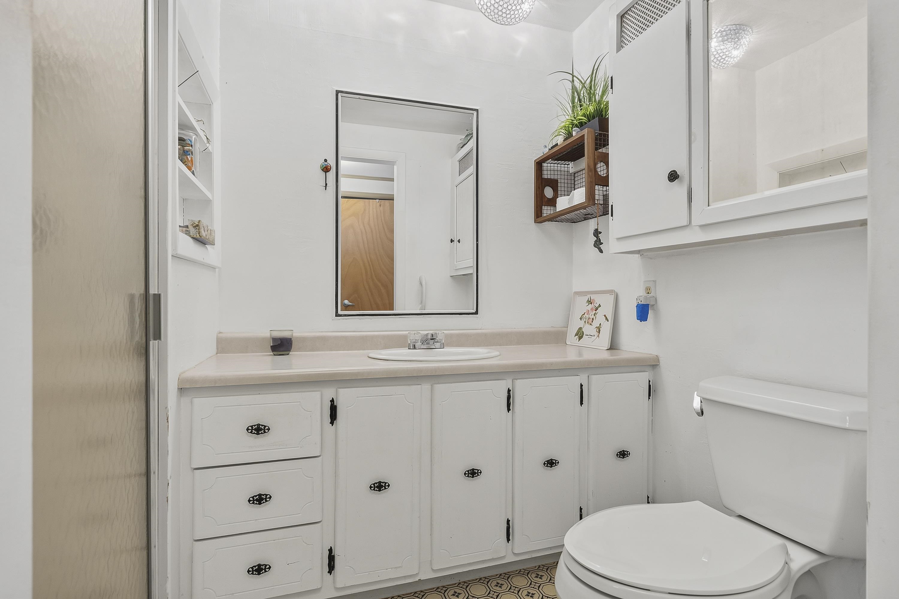 217 Heath Road Property Photo 28