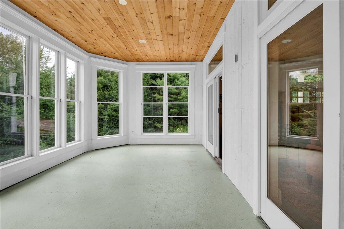 3173 Brook Road Property Photo 19