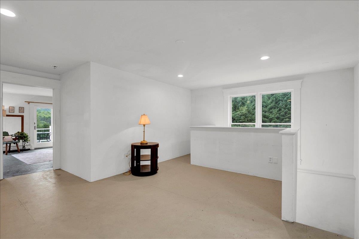 3173 Brook Road Property Photo 21