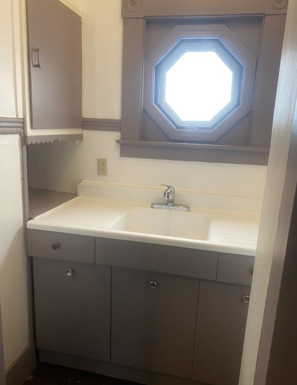 31 Foss Street Property Photo 9