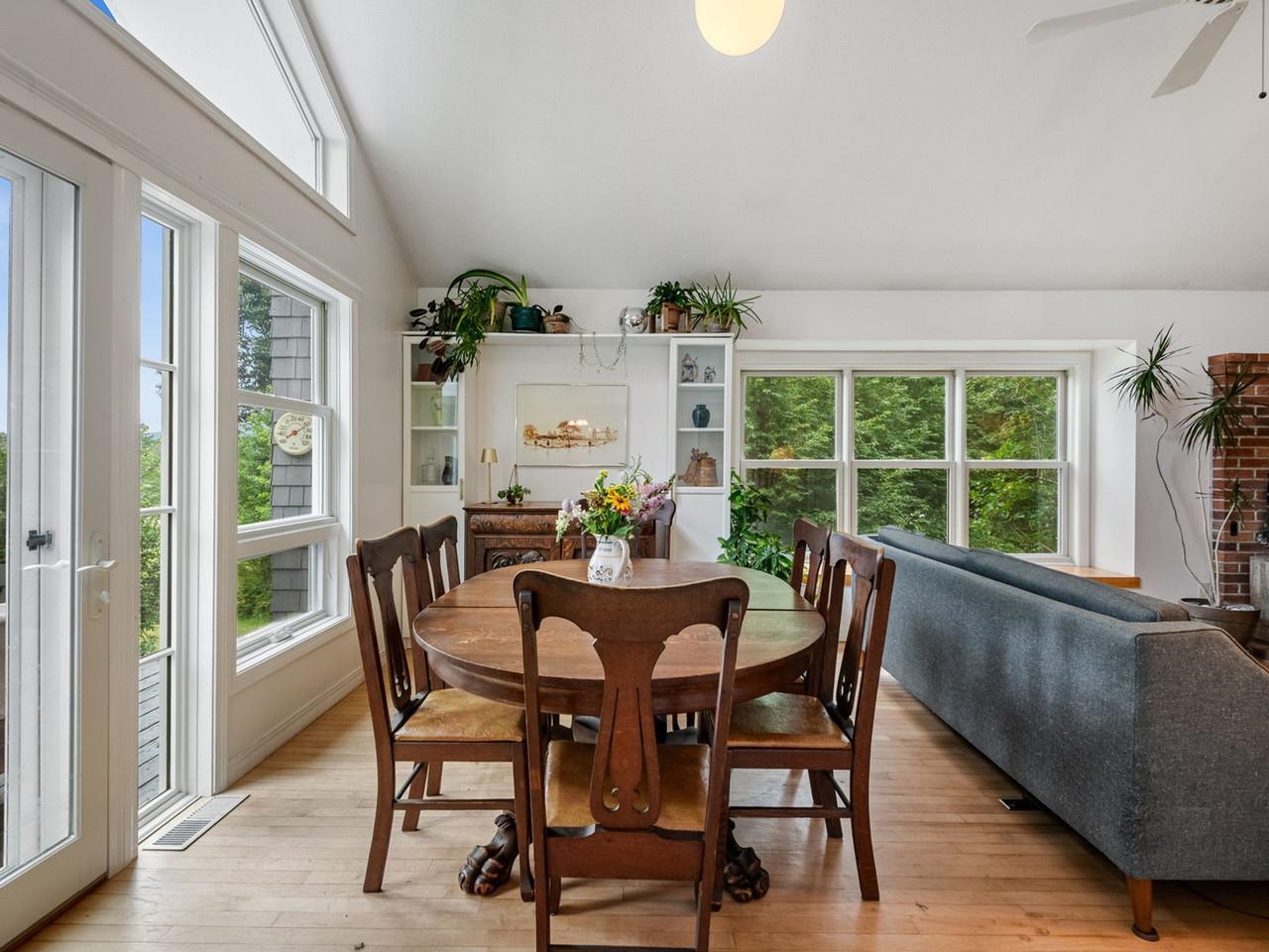 164 Page Knoll Property Photo 5