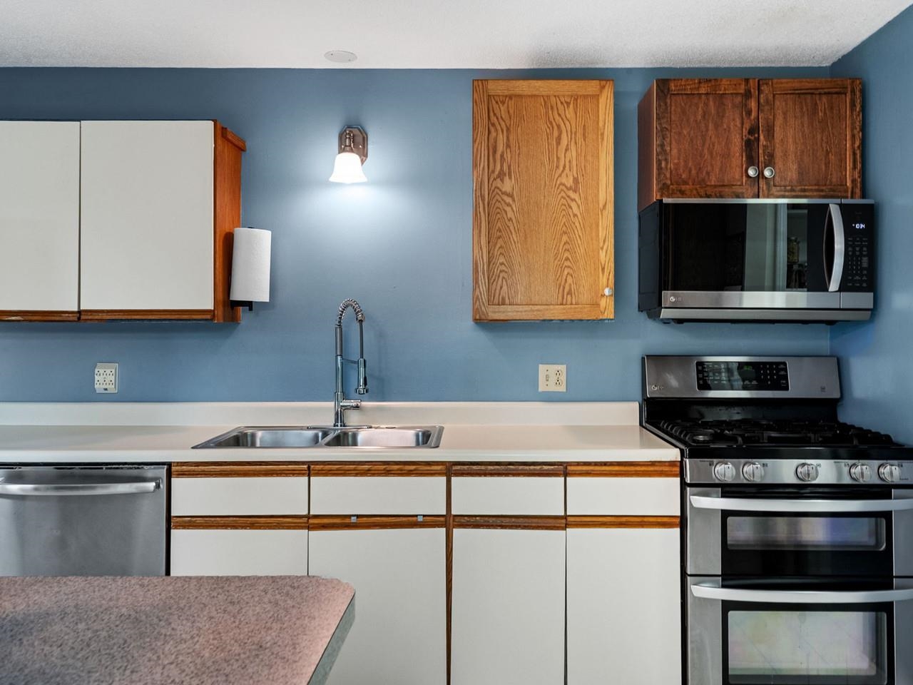 164 Page Knoll Property Photo 13