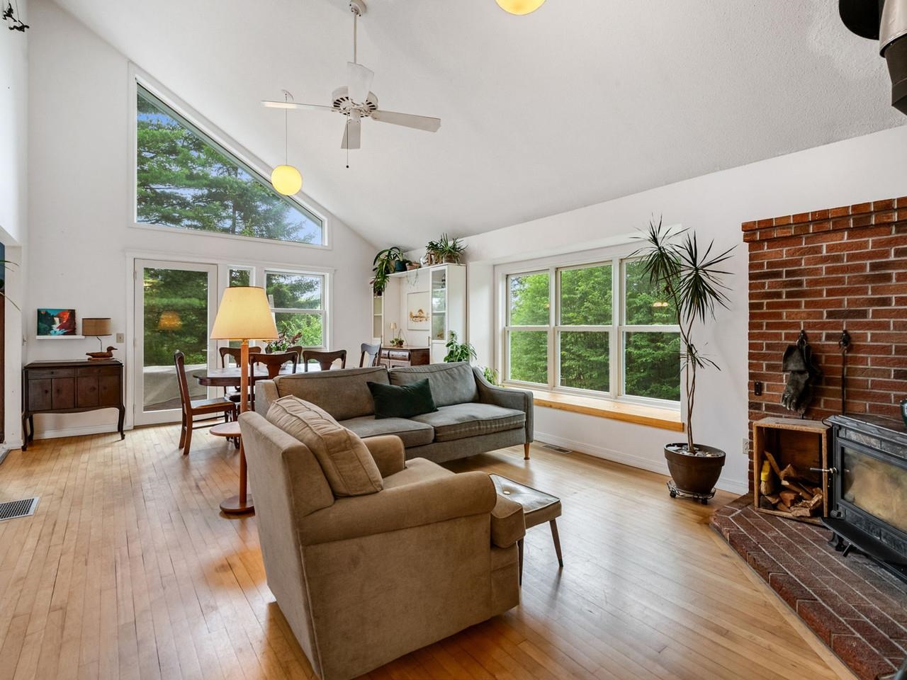164 Page Knoll Property Photo 17