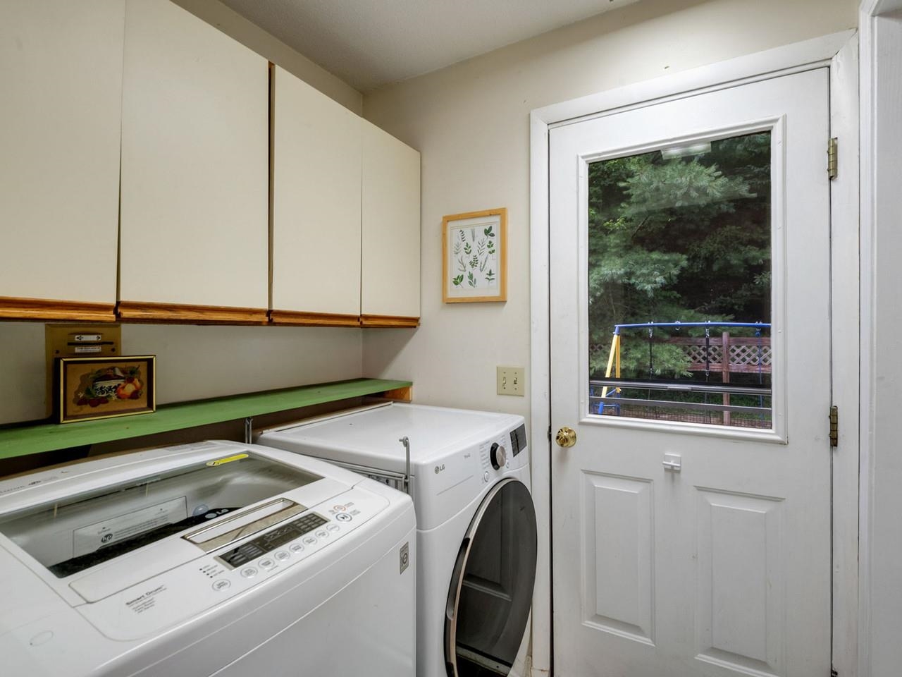 164 Page Knoll Property Photo 27