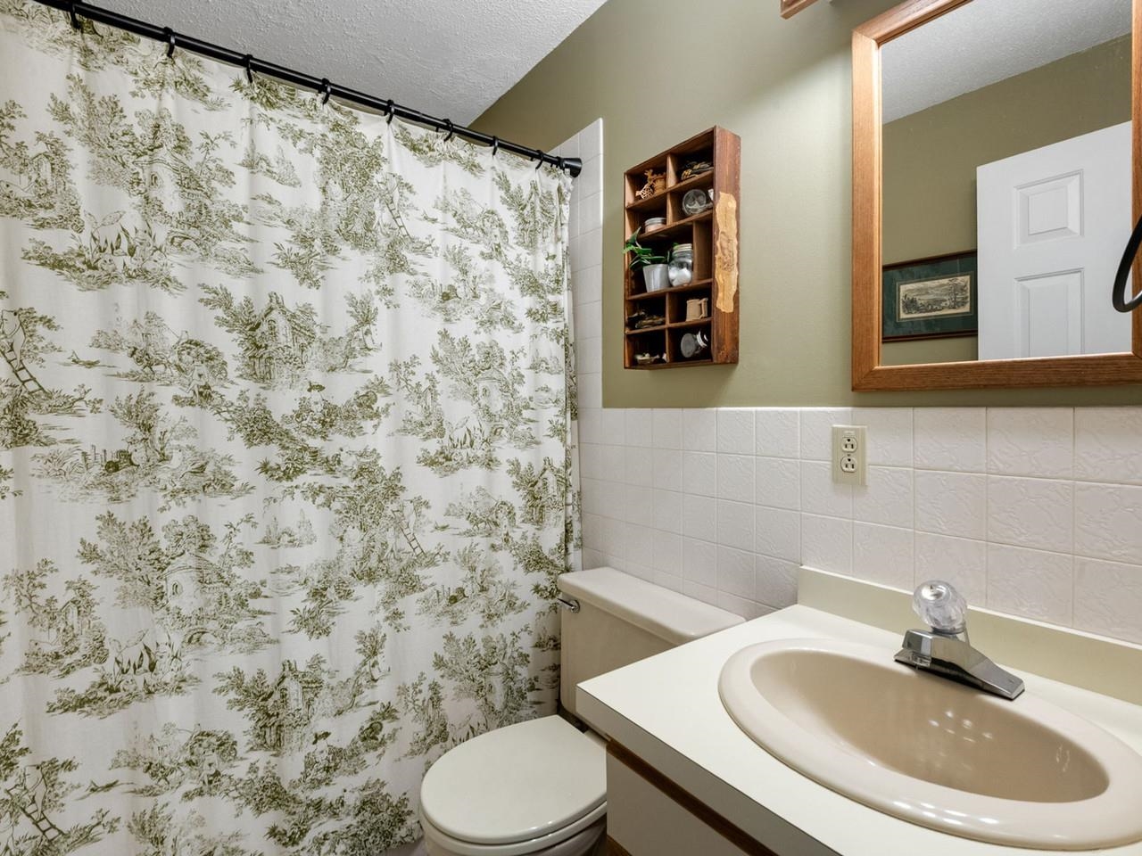 164 Page Knoll Property Photo 28