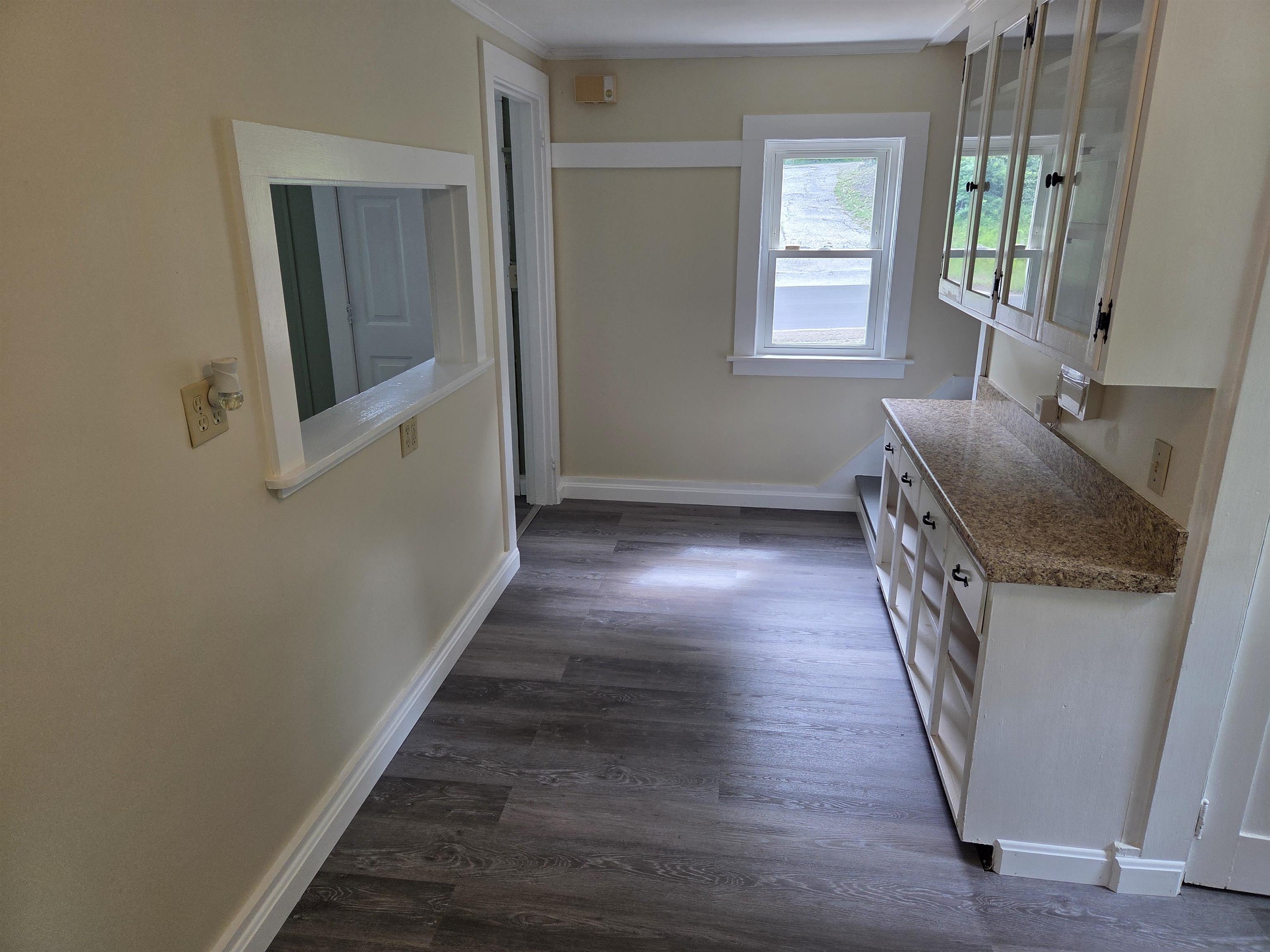 33 Upper Ladd Hill Road Property Photo 6