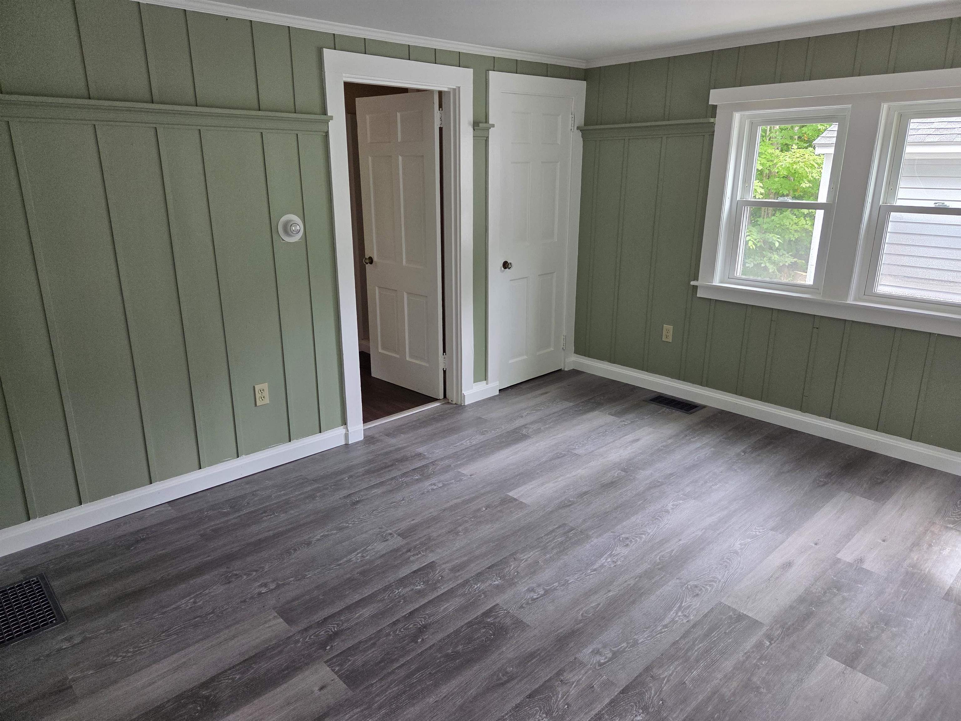 33 Upper Ladd Hill Road Property Photo 7