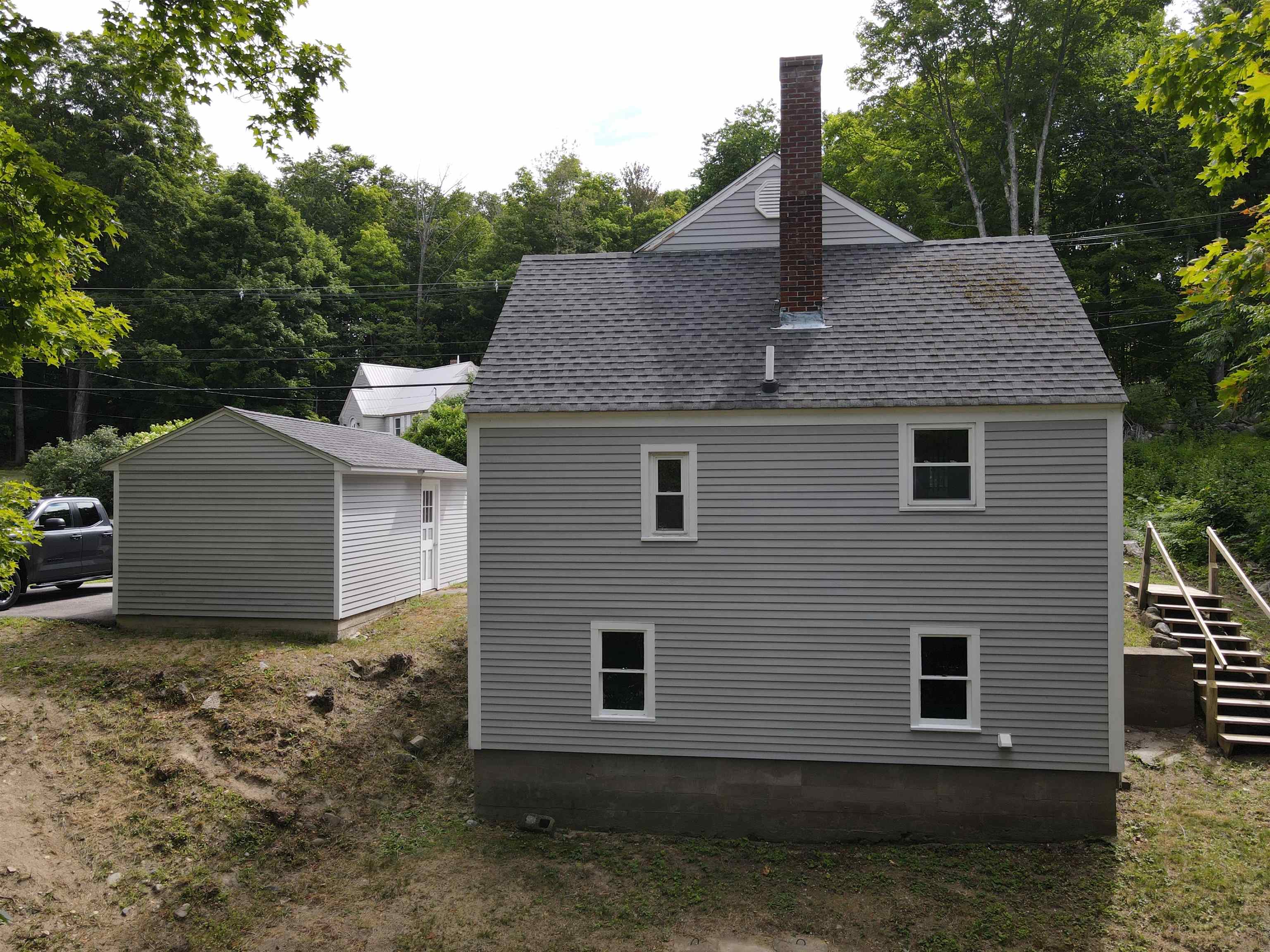 33 Upper Ladd Hill Road Property Photo 17