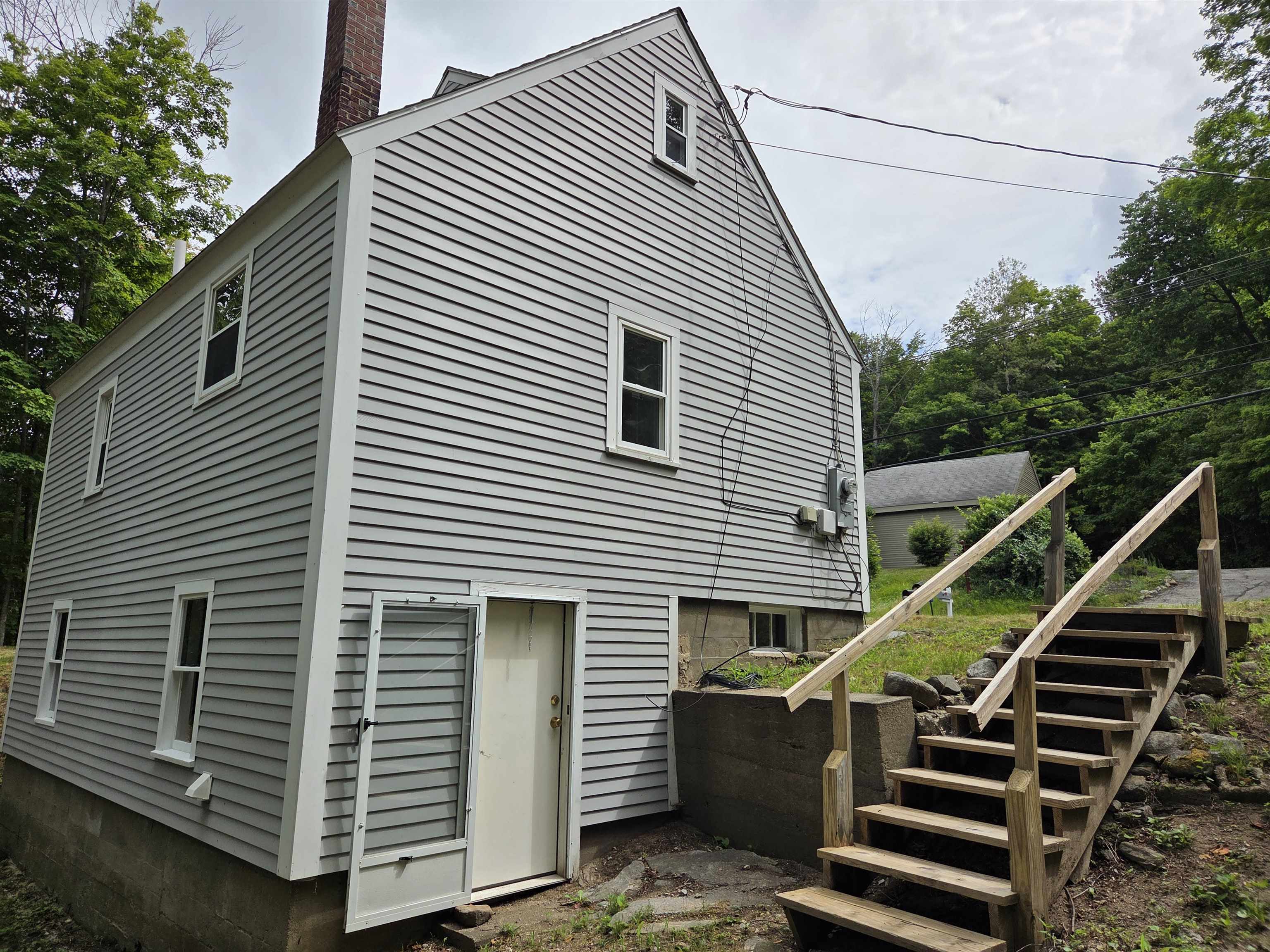 33 Upper Ladd Hill Road Property Photo 19