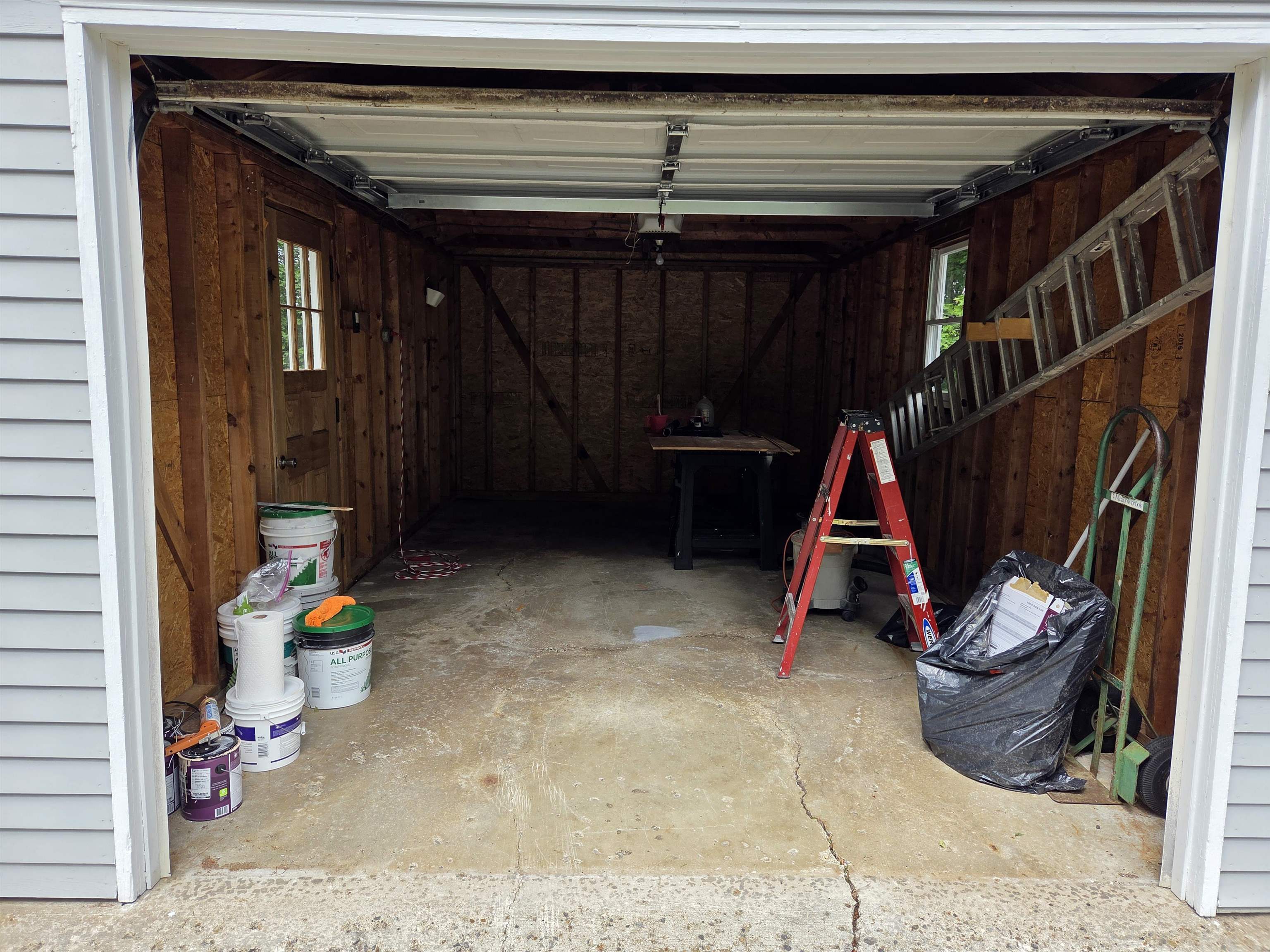 33 Upper Ladd Hill Road Property Photo 23