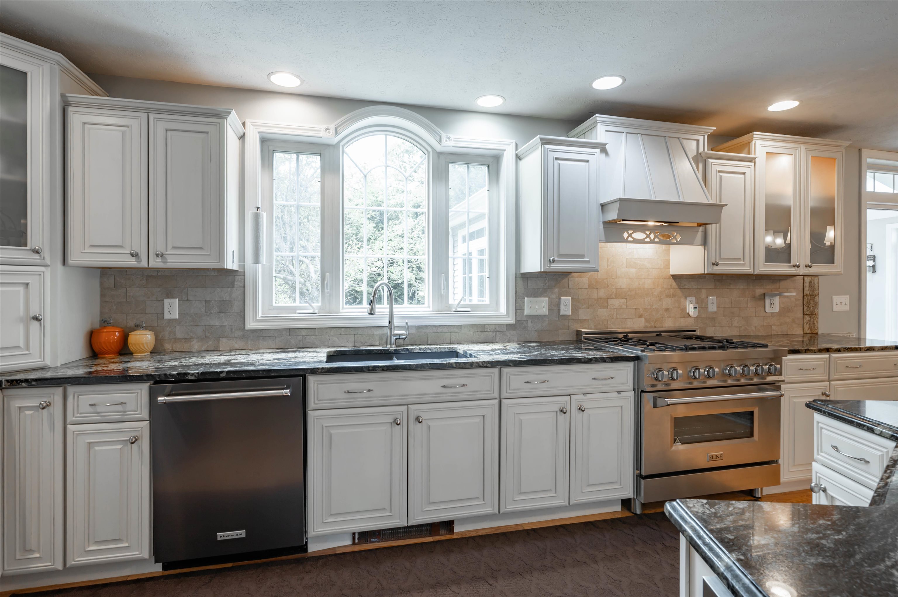 32 Atlantic Drive Property Photo 5