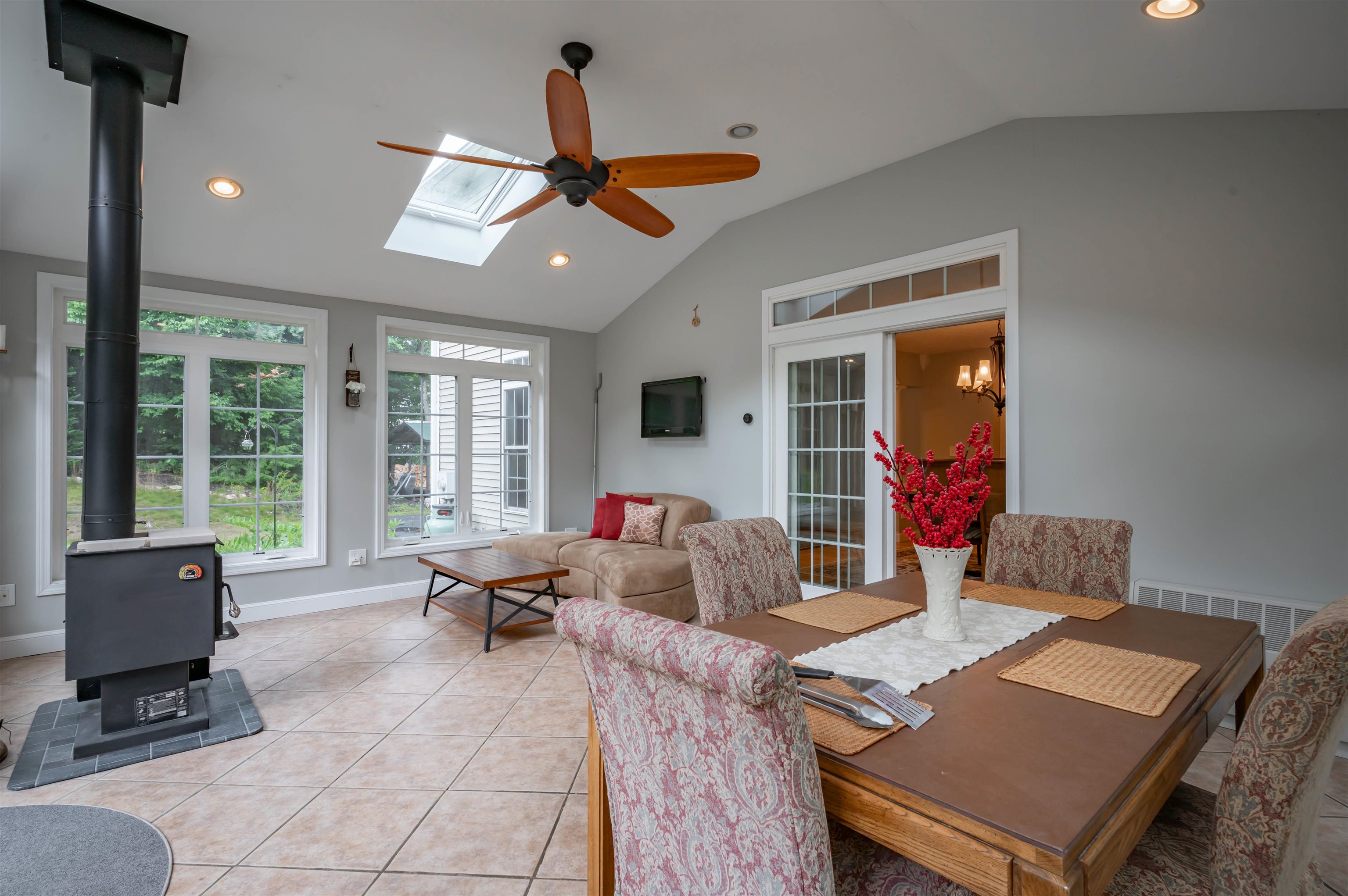 32 Atlantic Drive Property Photo 13
